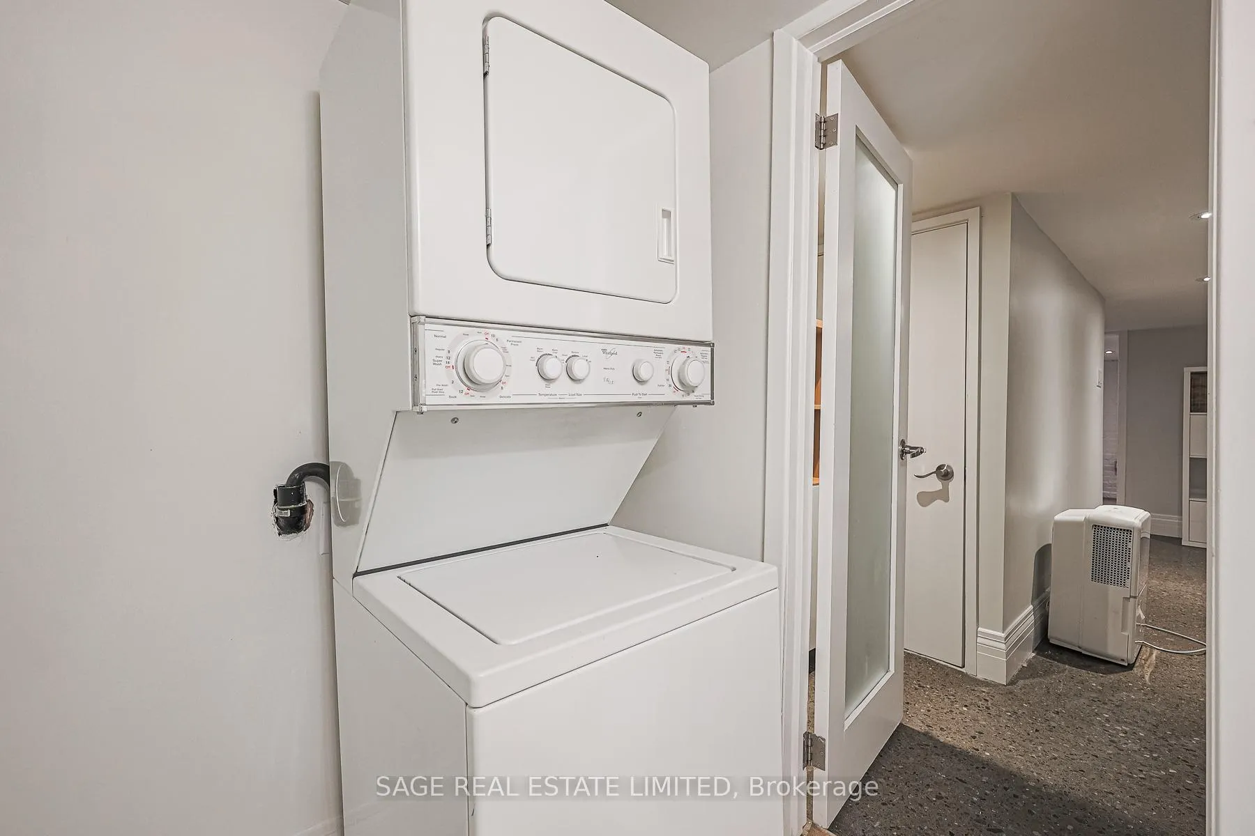 Photo 22 of 140 Strachan Avenue, Toronto, Niagara — HOMEH