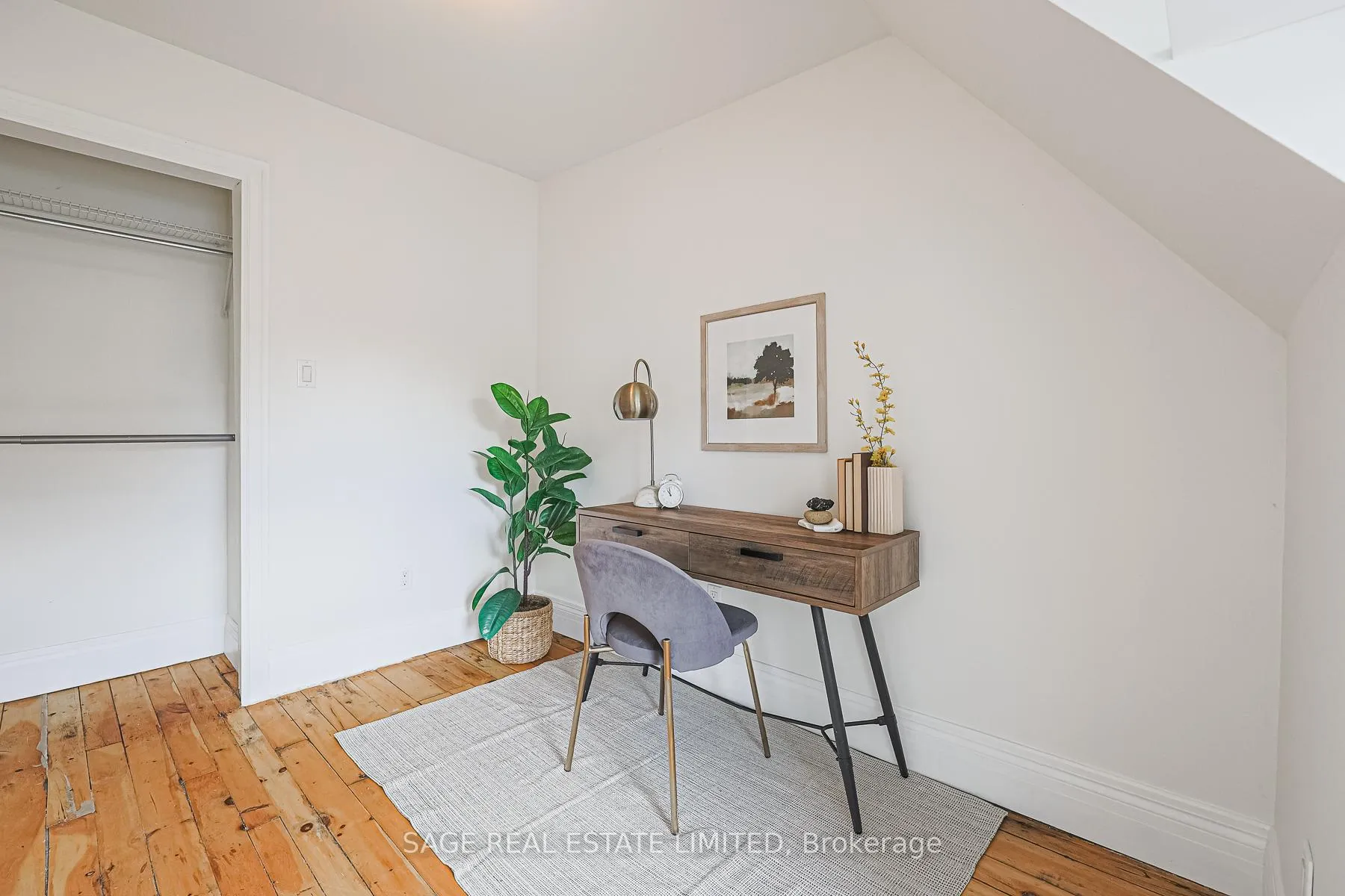 Photo 34 of 140 Strachan Avenue, Toronto, Niagara — HOMEH