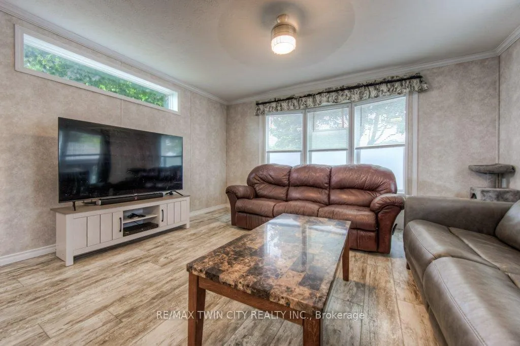 Photo 15 of Unit 517, 99 Fourth Concession Road, Brant, Burford — HOMEH