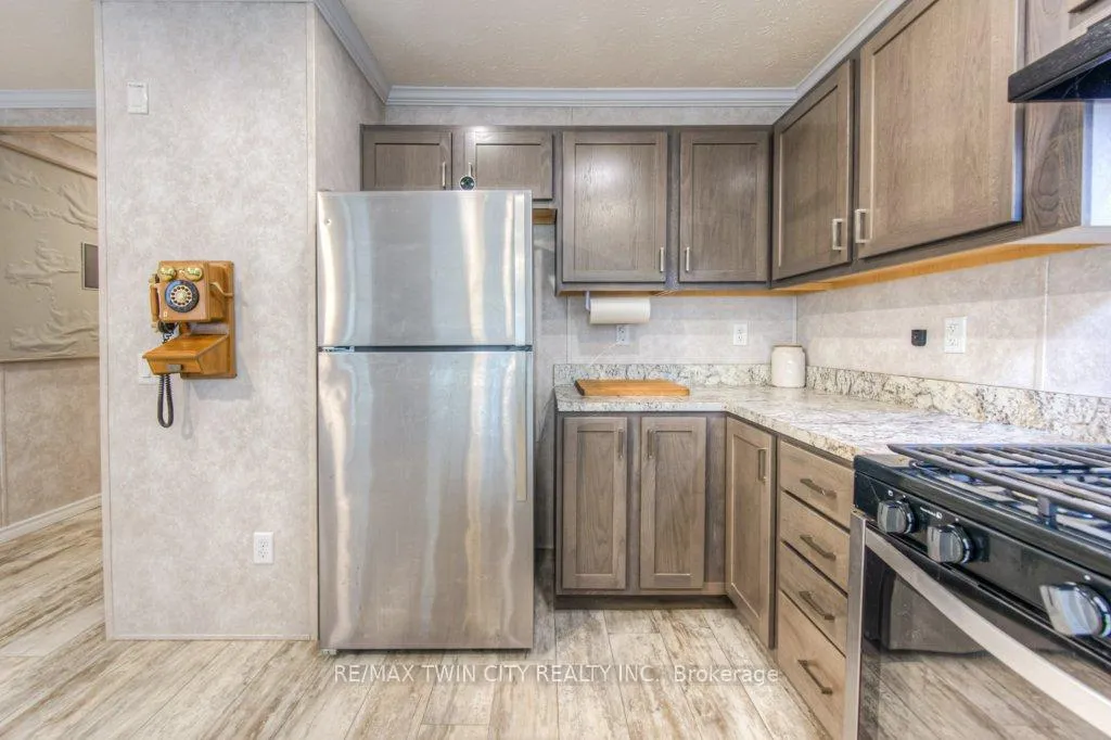 Photo 21 of Unit 517, 99 Fourth Concession Road, Brant, Burford — HOMEH