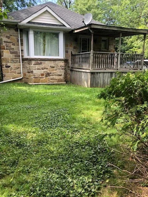 Front of 2702 Embleton Road