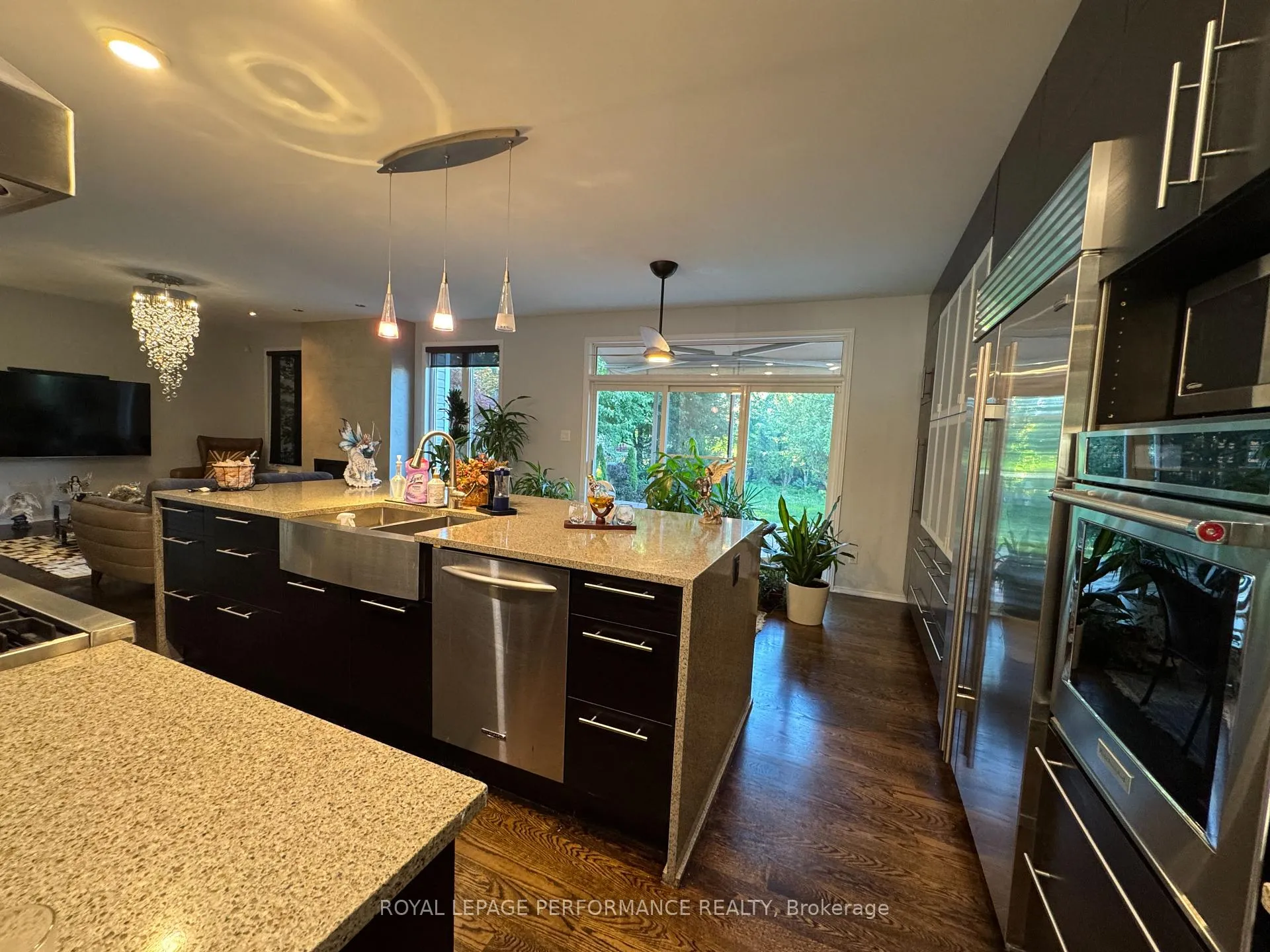 Photo 6 of 164 Copperwood Street, Ottawa, Convent Glen North — HOMEH