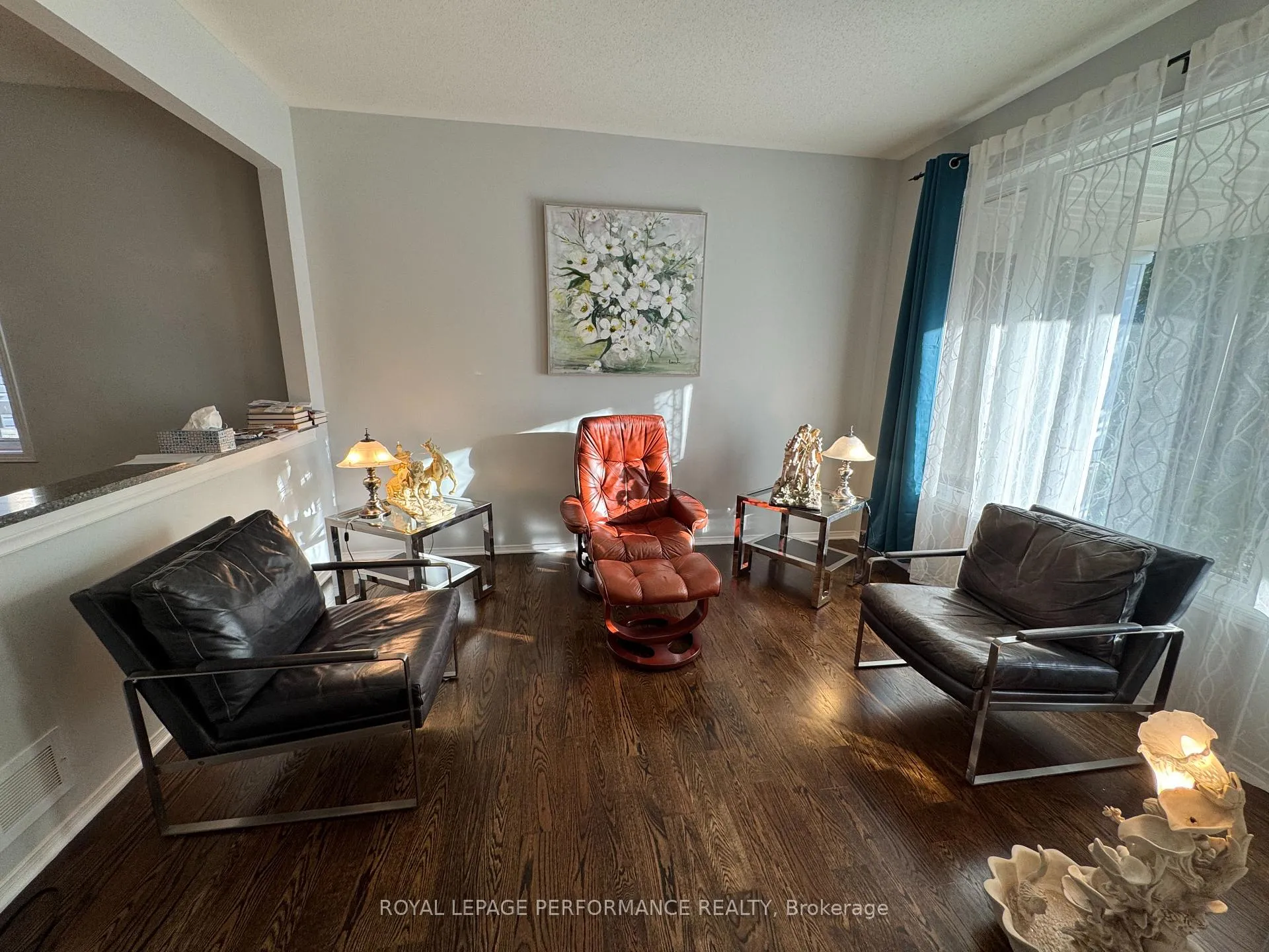 Photo 12 of 164 Copperwood Street, Ottawa, Convent Glen North — HOMEH