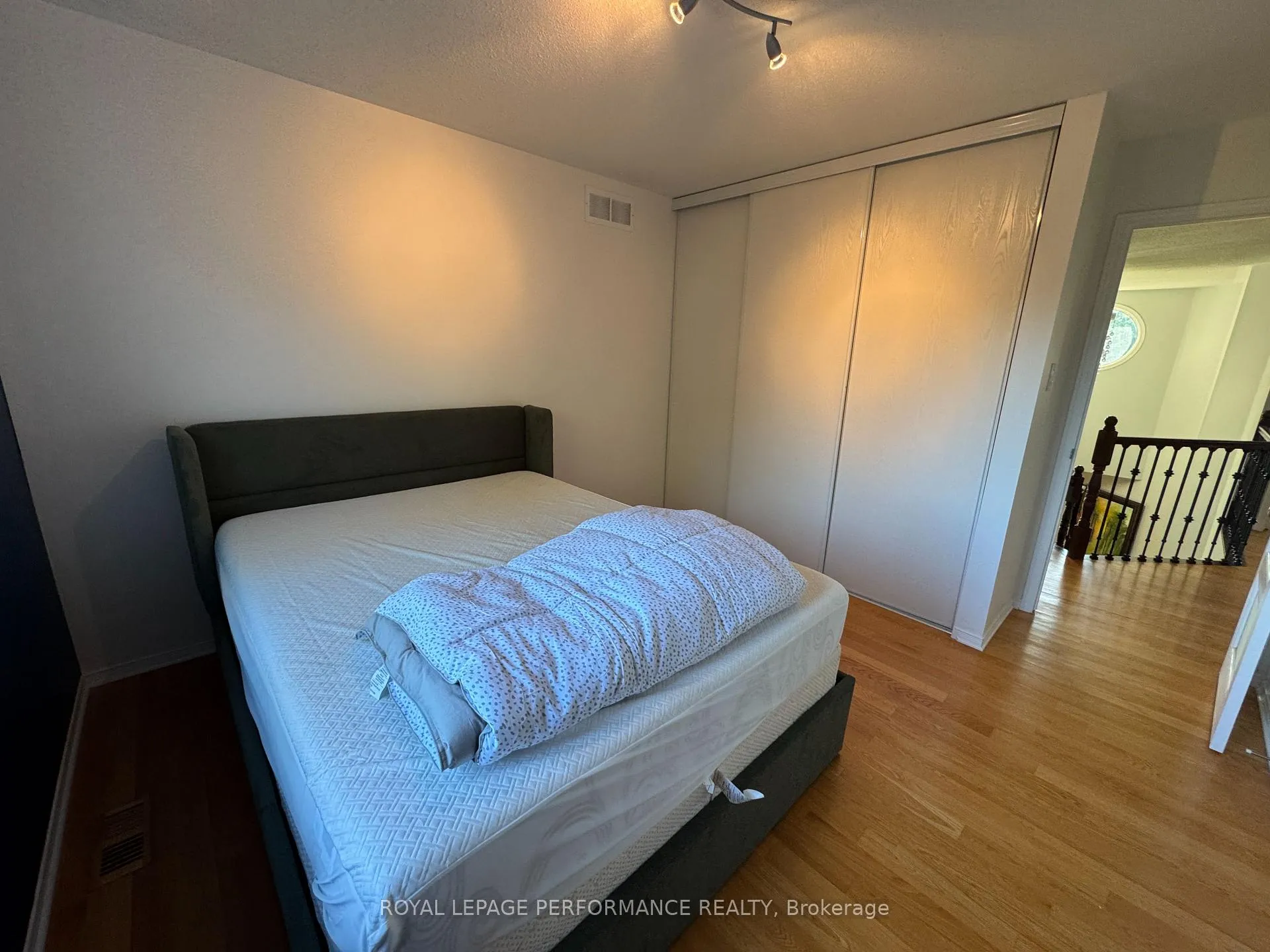 Photo 22 of 164 Copperwood Street, Ottawa, Convent Glen North — HOMEH