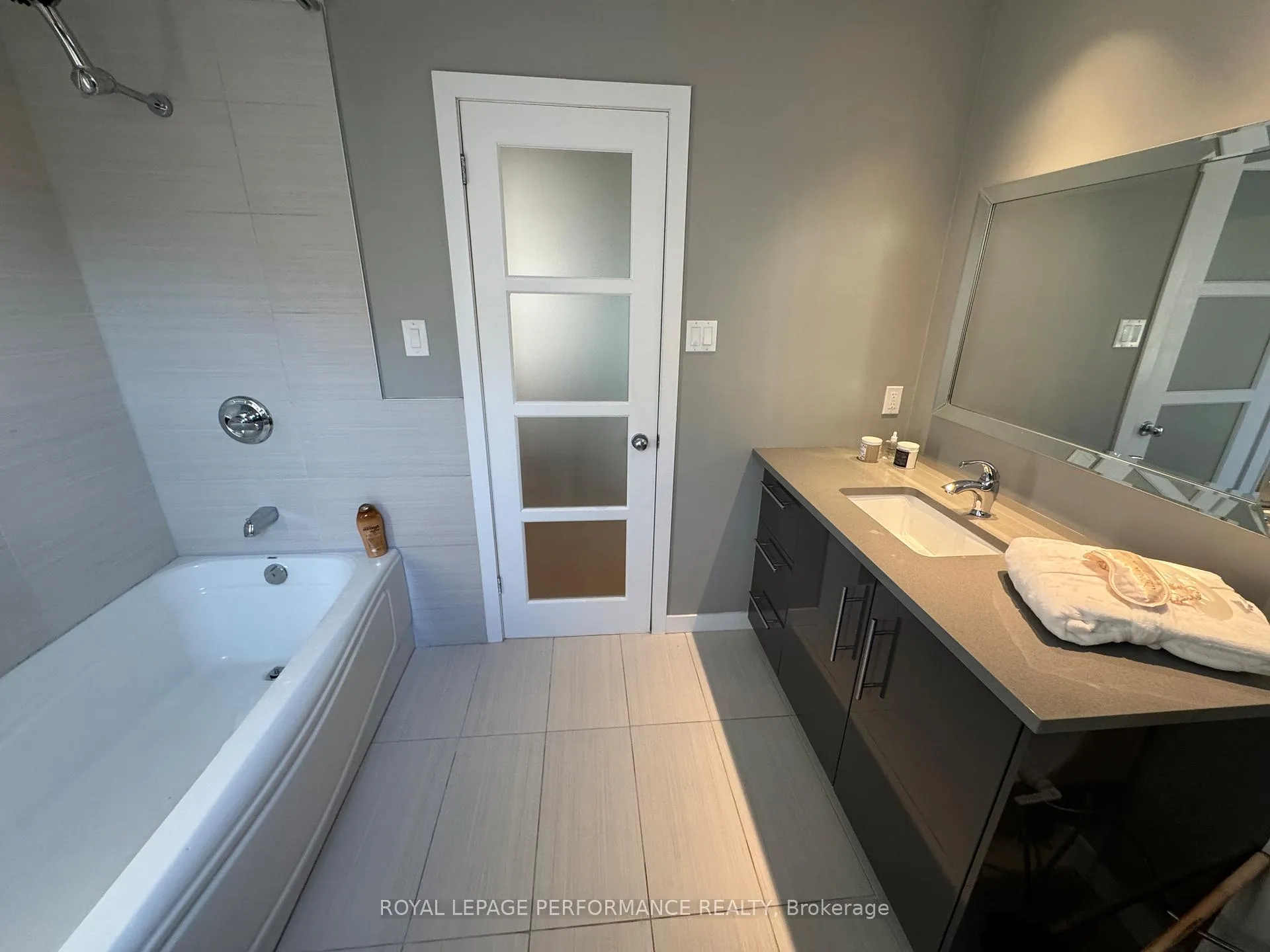 Photo 27 of 164 Copperwood Street, Ottawa, Convent Glen North — HOMEH