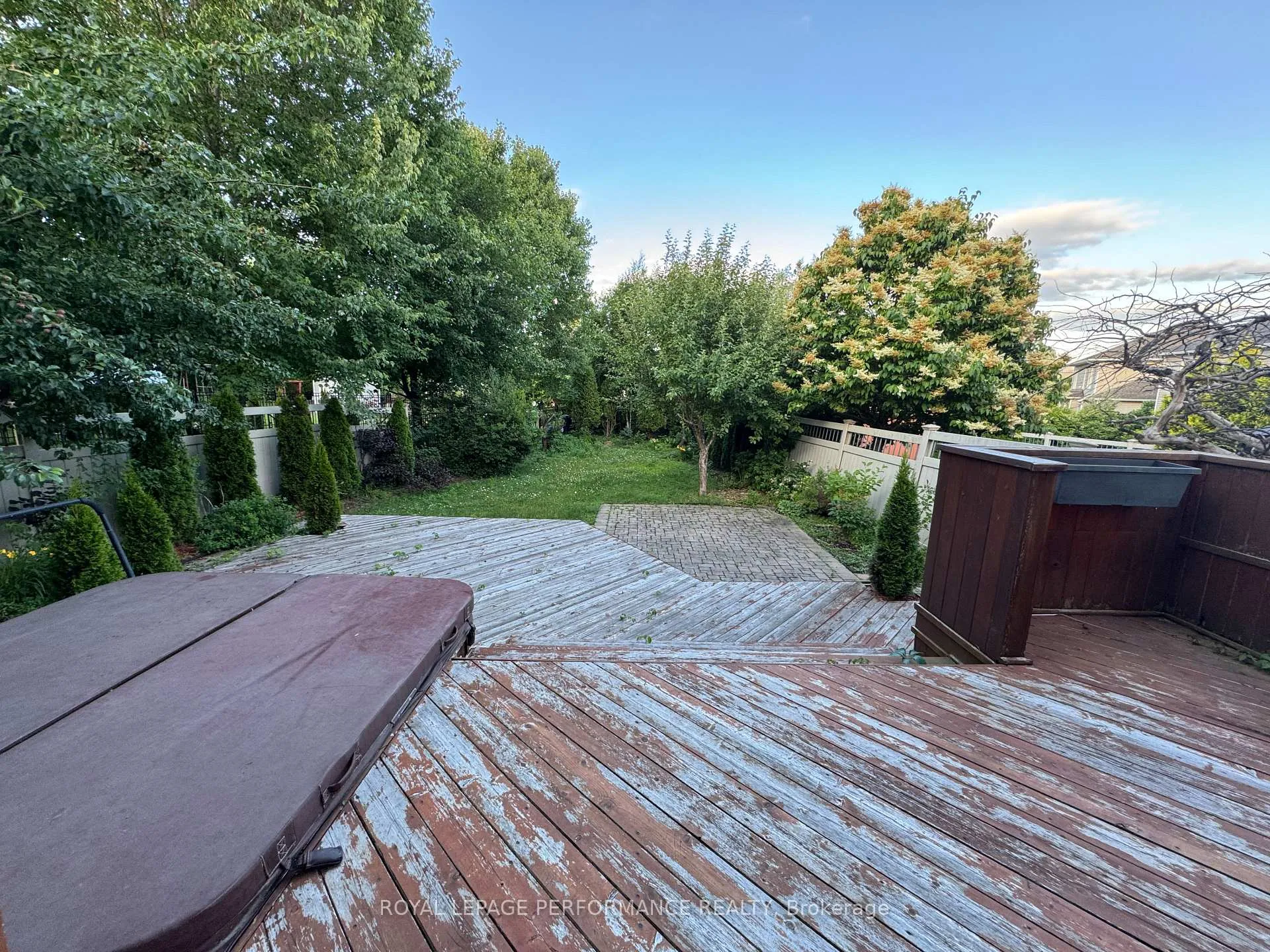 Photo 38 of 164 Copperwood Street, Ottawa, Convent Glen North — HOMEH