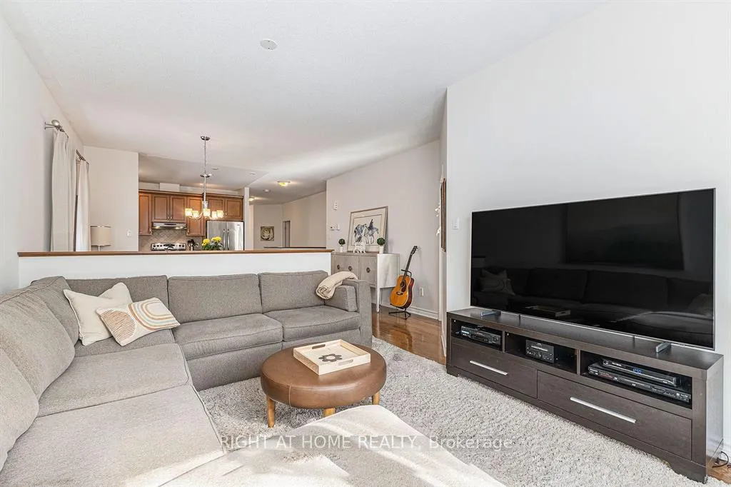 Photo 11 of 193 Shepody Circle, Ottawa, Blossom Park/Kemp Park/Findlay Creek — HOMEH
