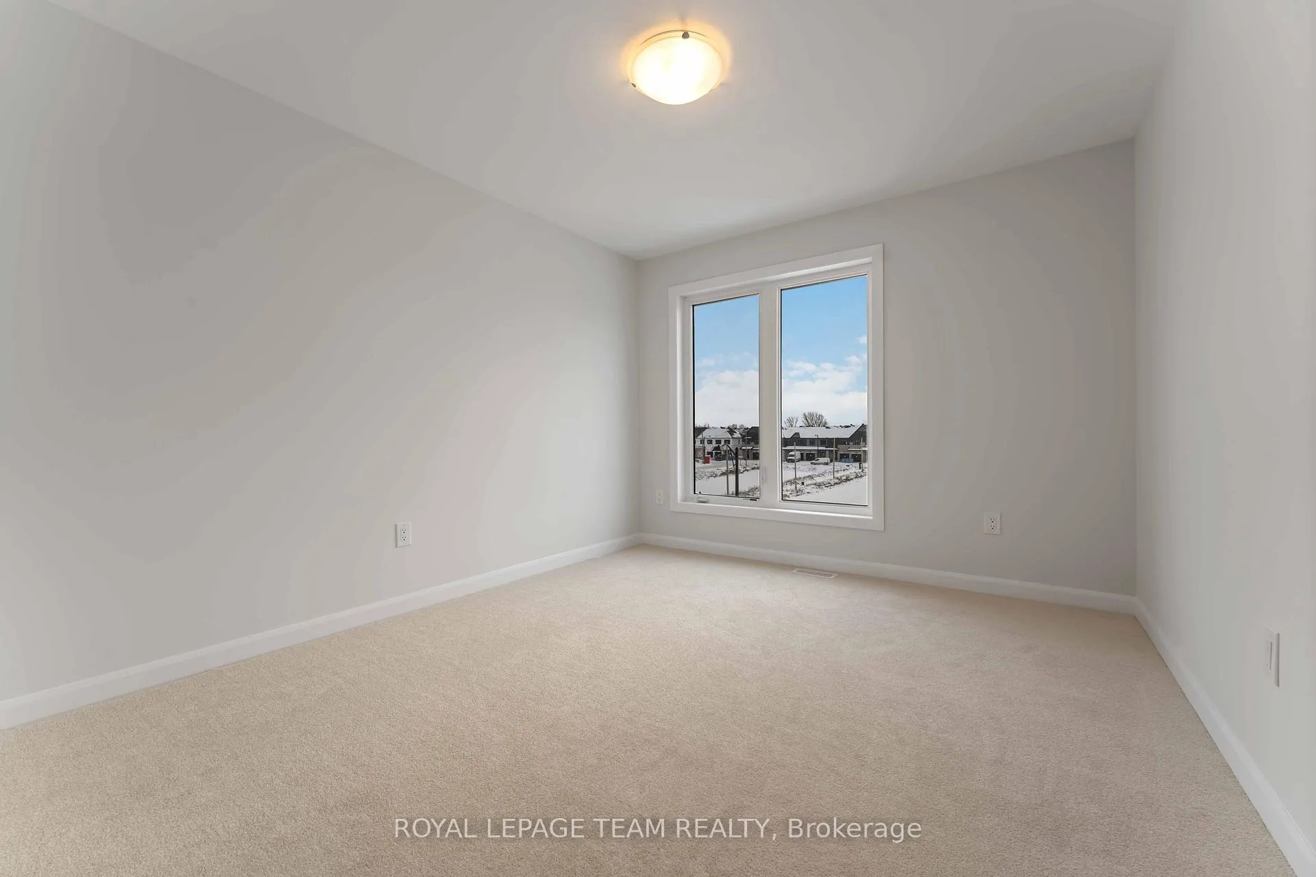 Photo 19 of 714 Jennie Trout Terrace, Ottawa, Kanata - Morgan's Grant/South March — HOMEH