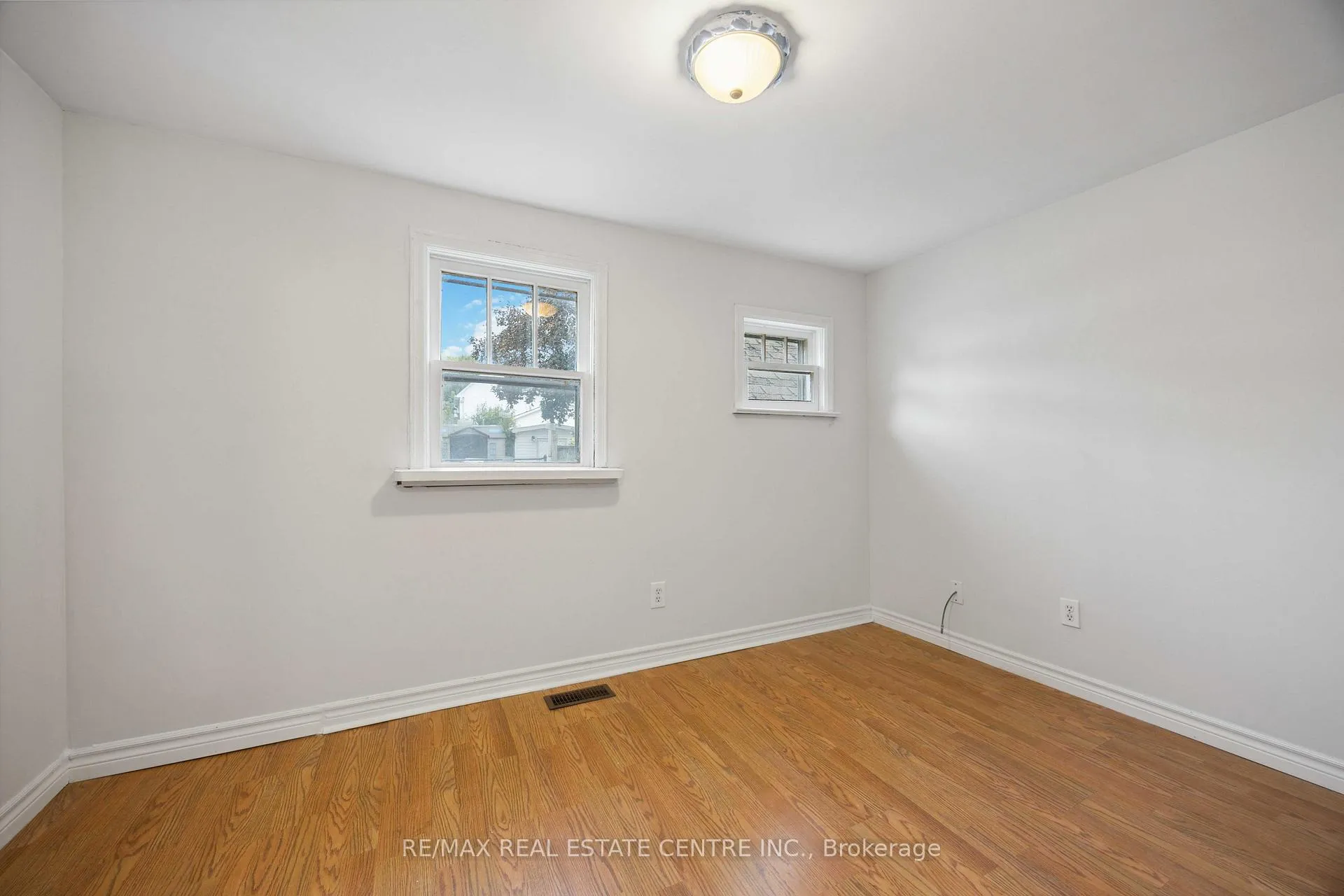 Photo 20 of 567 Duncan Street, Chatham-Kent, Wallaceburg — HOMEH