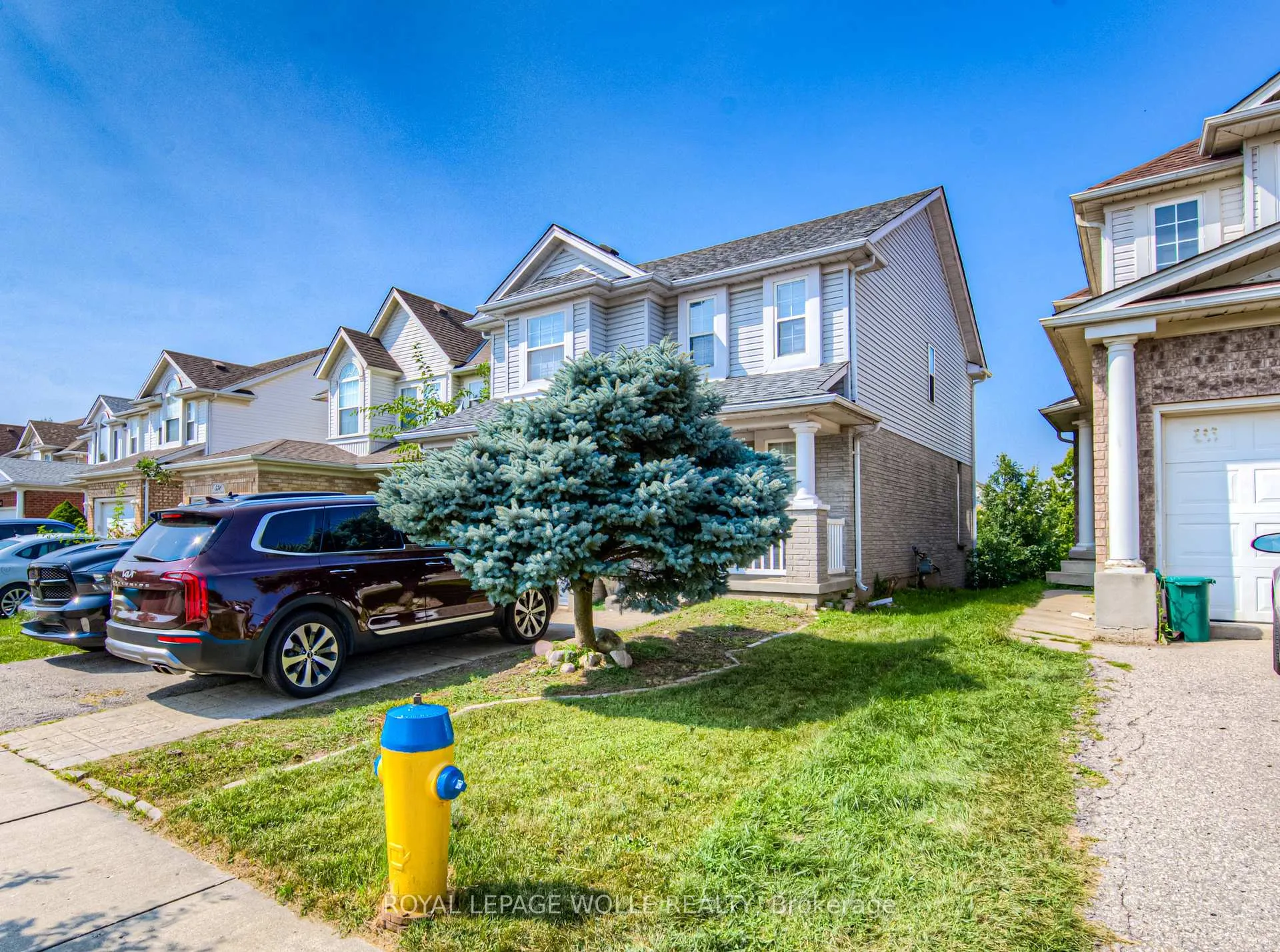 Photo 3 of 574 Bonavista Drive, Waterloo — HOMEH