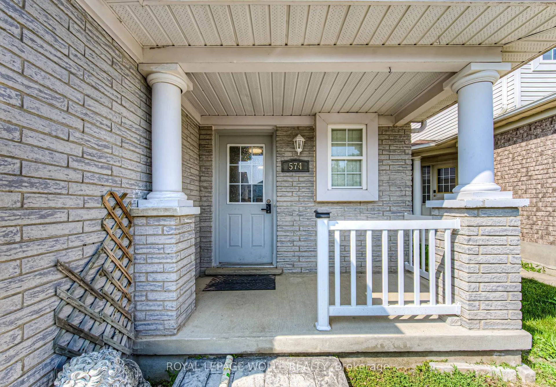 Photo 4 of 574 Bonavista Drive, Waterloo — HOMEH
