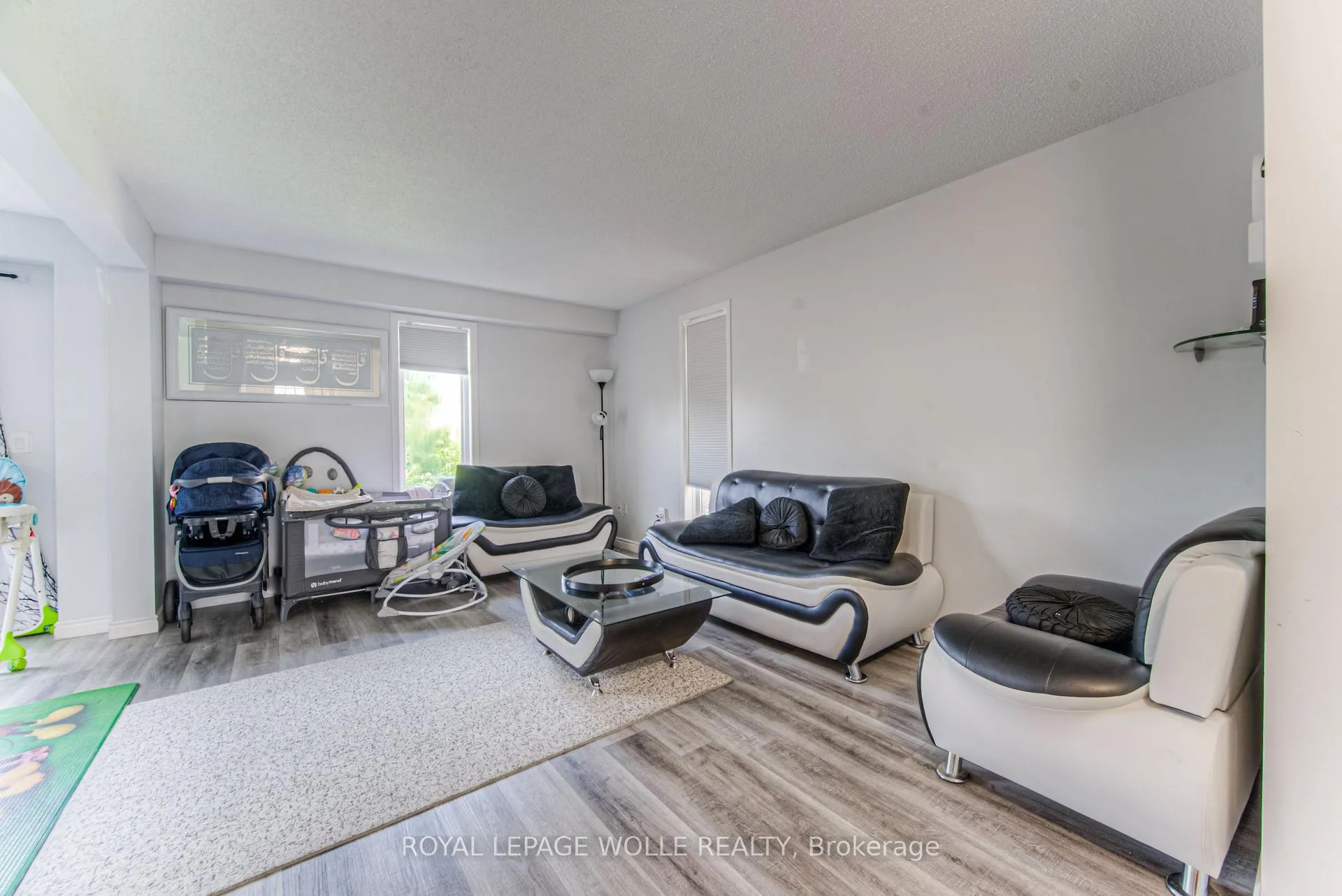 Photo 9 of 574 Bonavista Drive, Waterloo — HOMEH