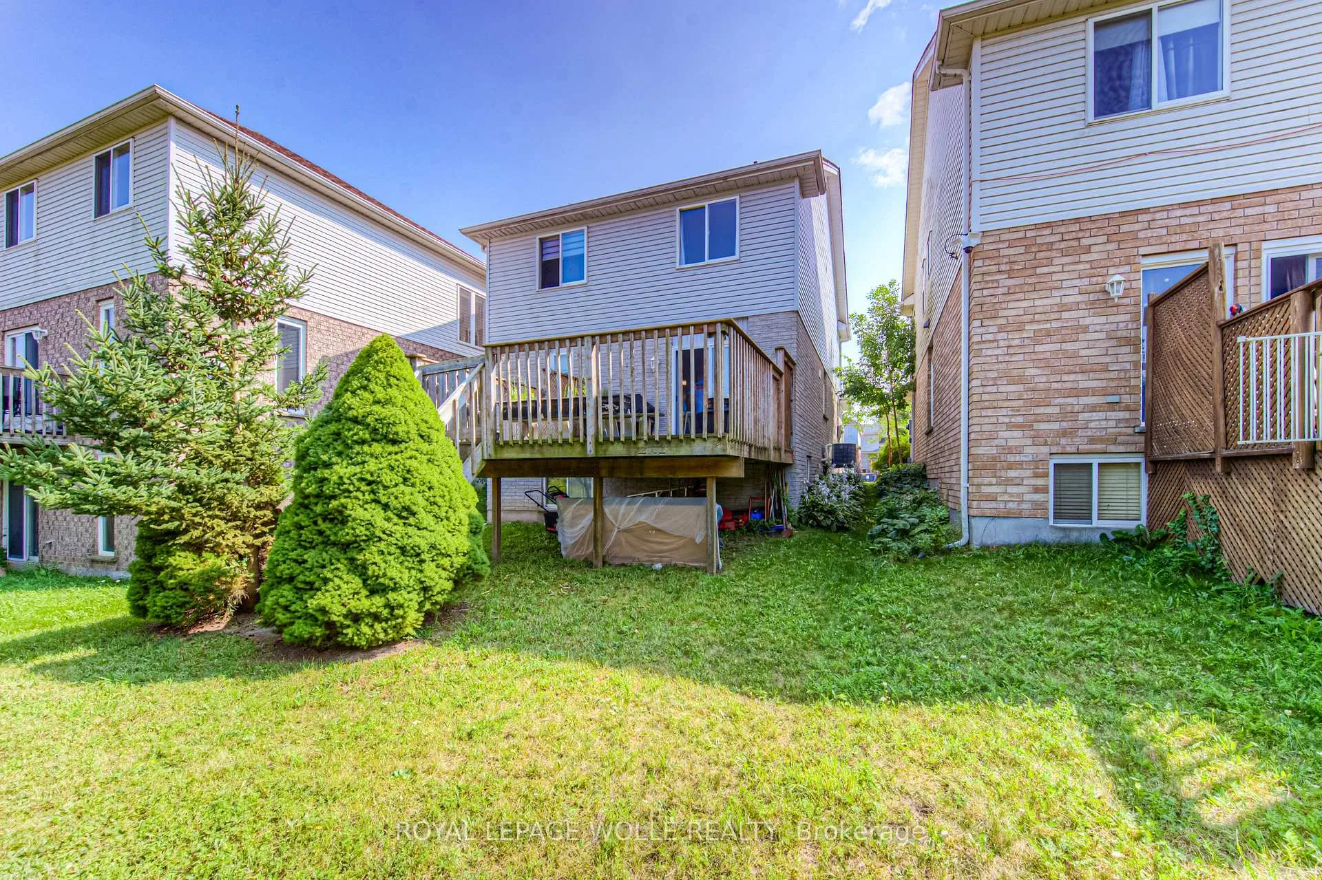 Photo 23 of 574 Bonavista Drive, Waterloo — HOMEH