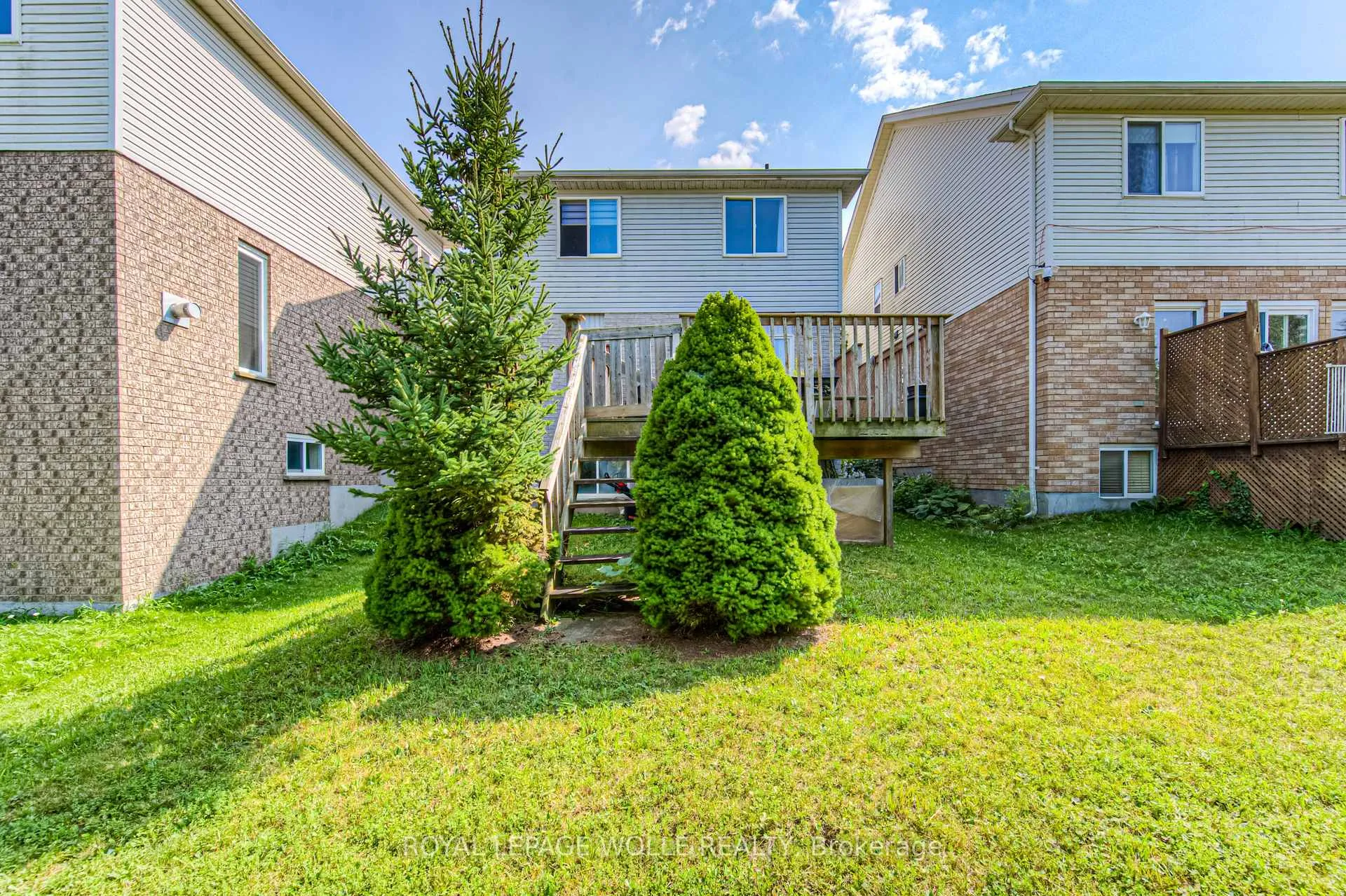 Photo 24 of 574 Bonavista Drive, Waterloo — HOMEH