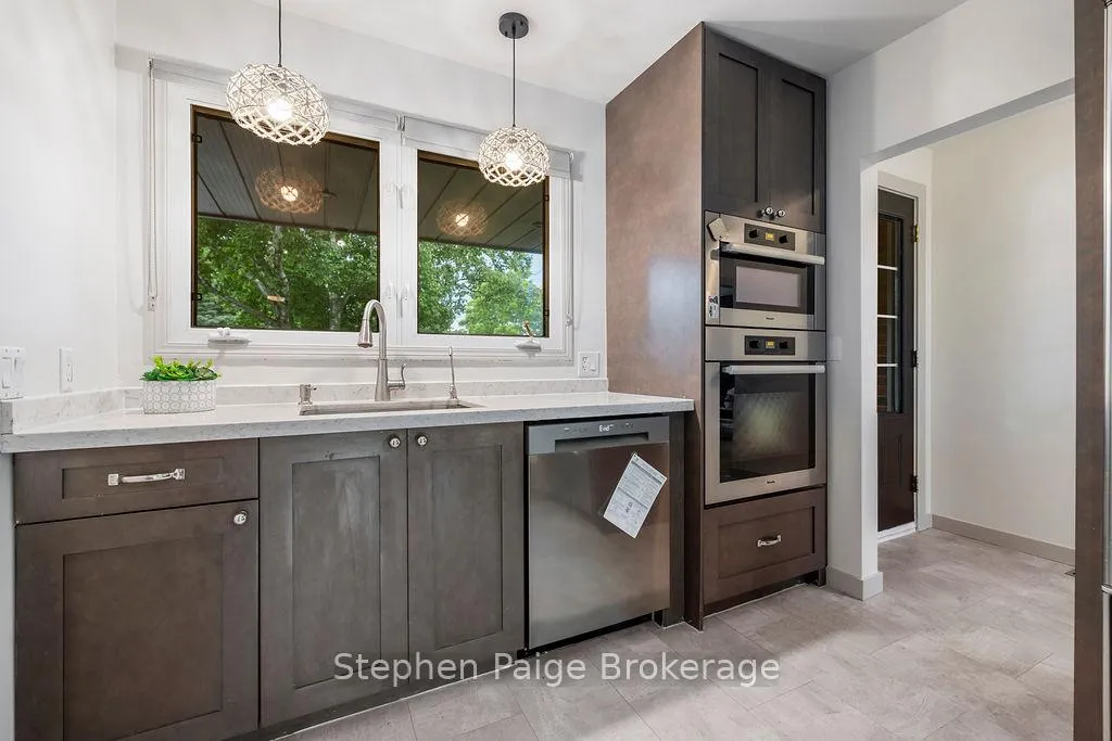 Photo 11 of 330 Ofield Road S, Hamilton, Greensville — HOMEH