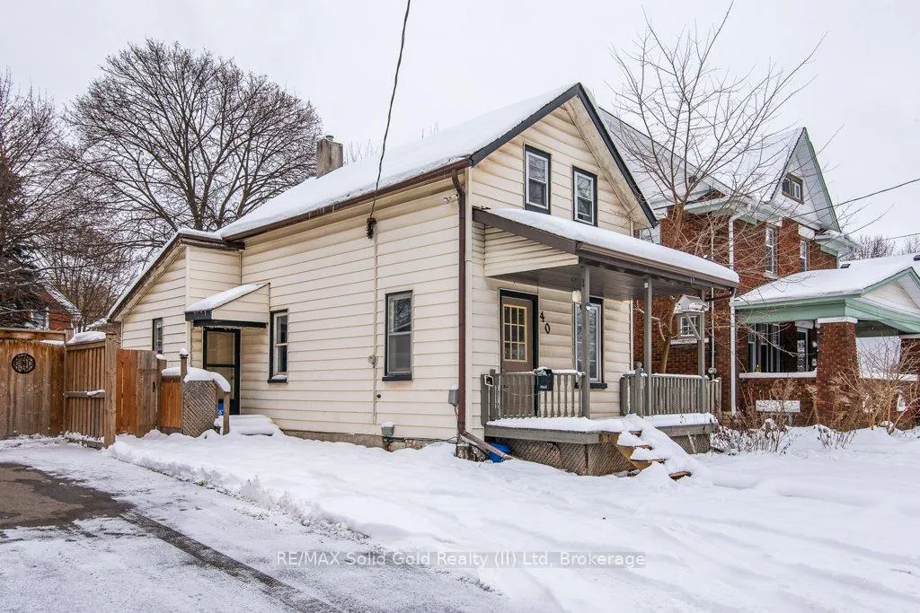 Photo 5 of 40 Krug Street, Kitchener — HOMEH
