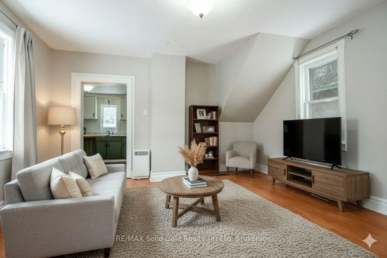 Photo 21 of 40 Krug Street, Kitchener — HOMEH