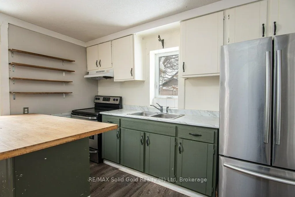 Photo 26 of 40 Krug Street, Kitchener — HOMEH