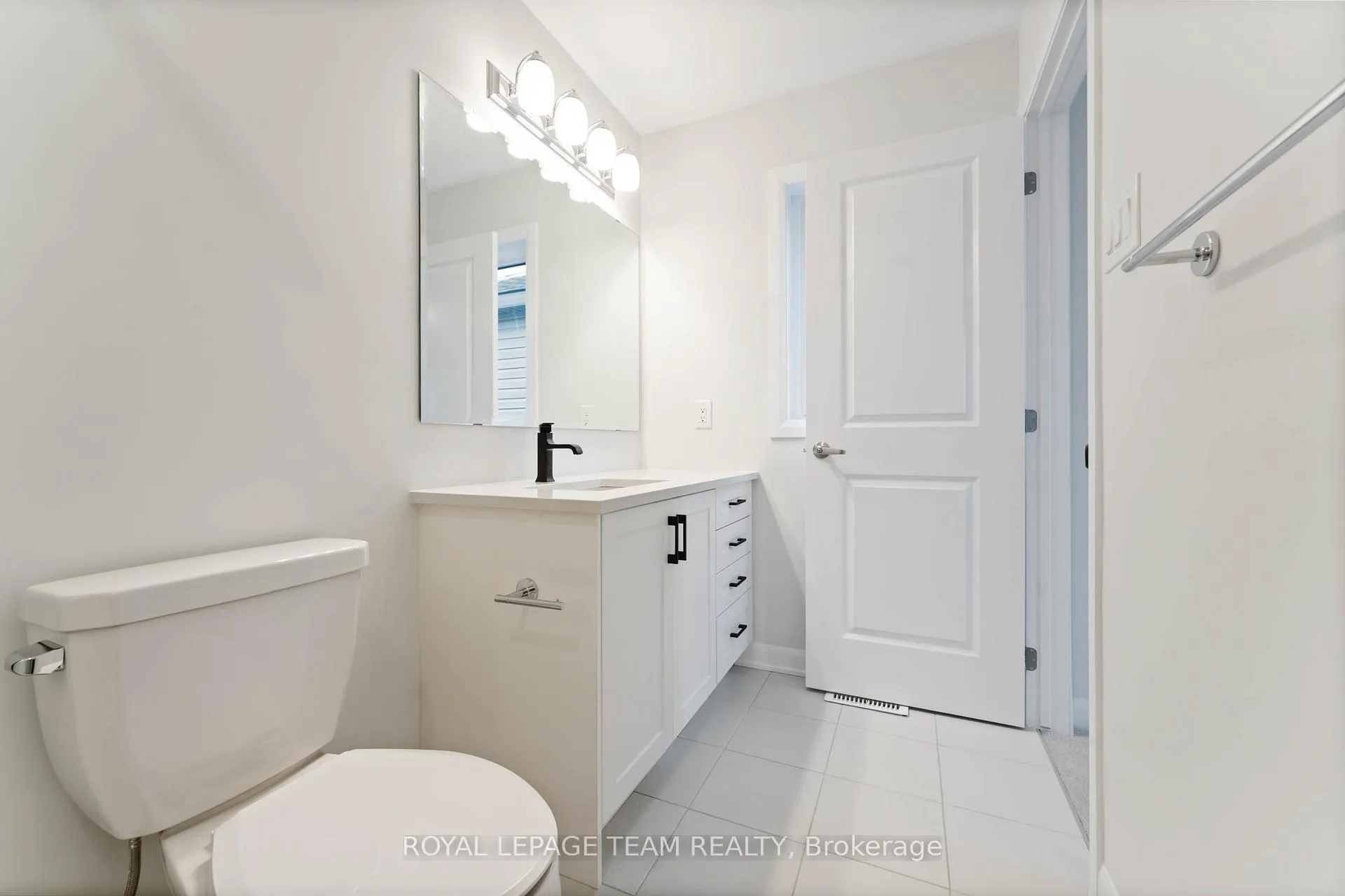 Photo 19 of 718 Jennie Trout Terrace, Ottawa, Kanata - Morgan's Grant/South March — HOMEH