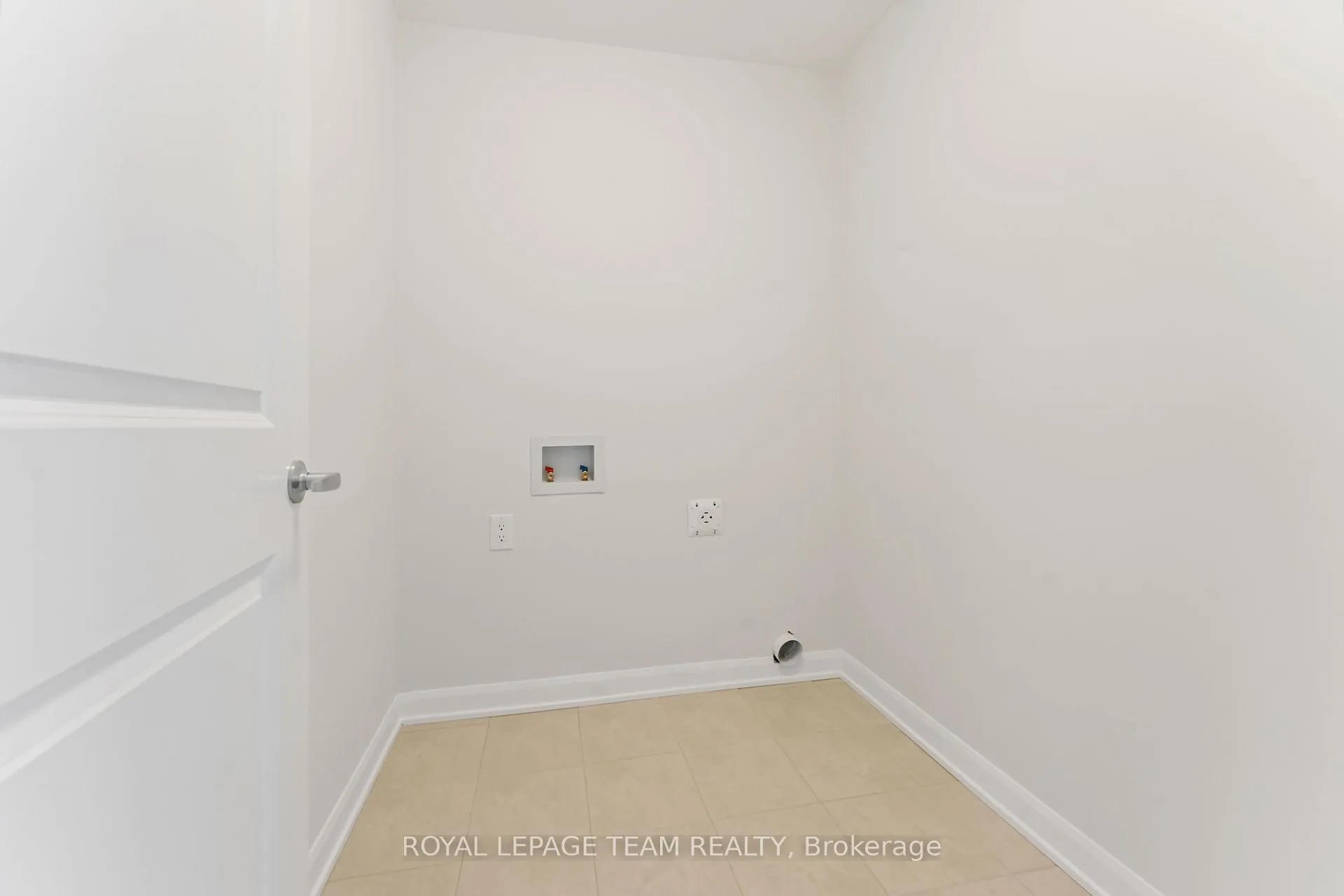 Photo 21 of 718 Jennie Trout Terrace, Ottawa, Kanata - Morgan's Grant/South March — HOMEH
