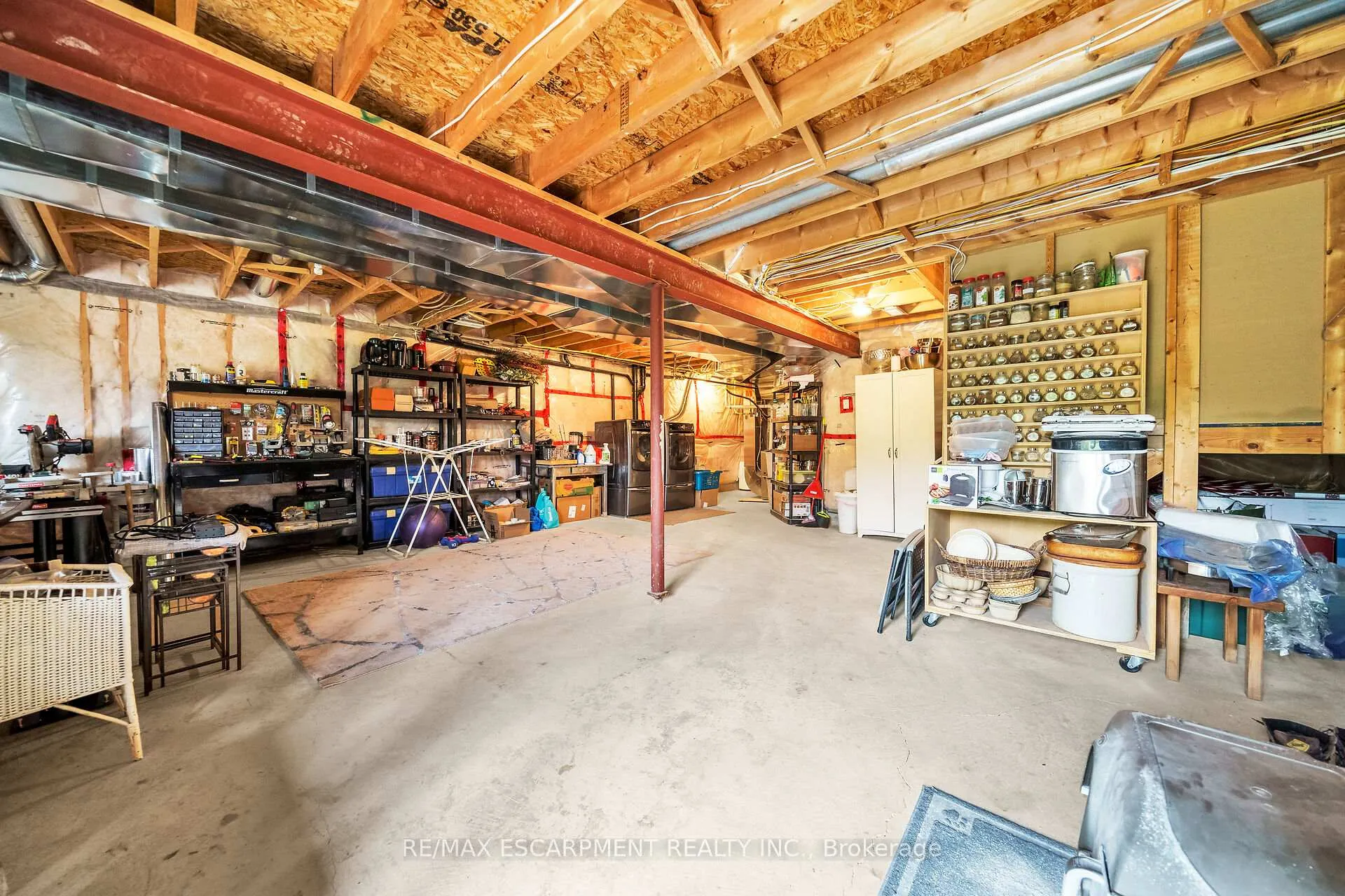 Photo 36 of 19 Hudson Drive, Haldimand — HOMEH