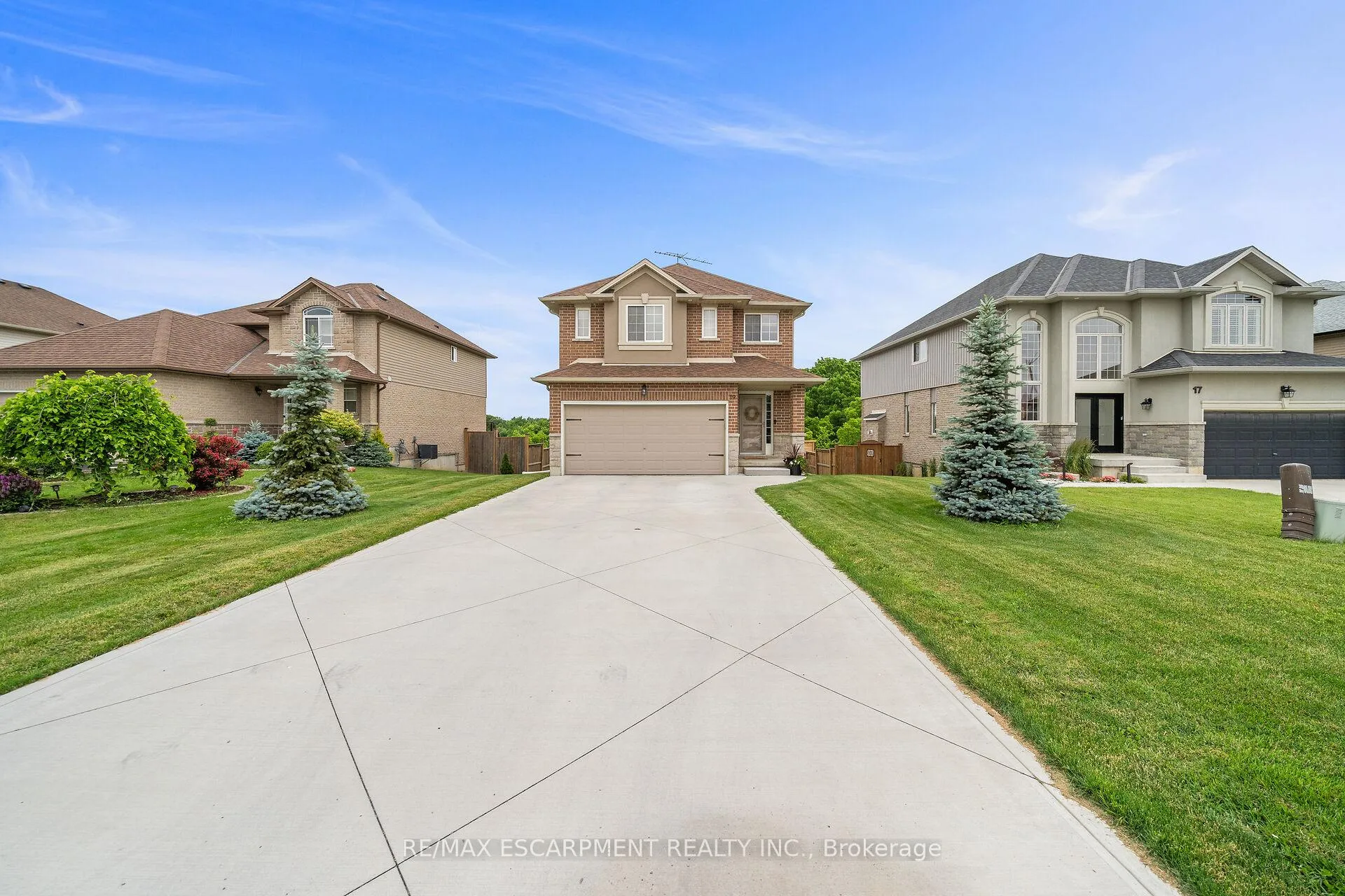 Photo 47 of 19 Hudson Drive, Haldimand — HOMEH