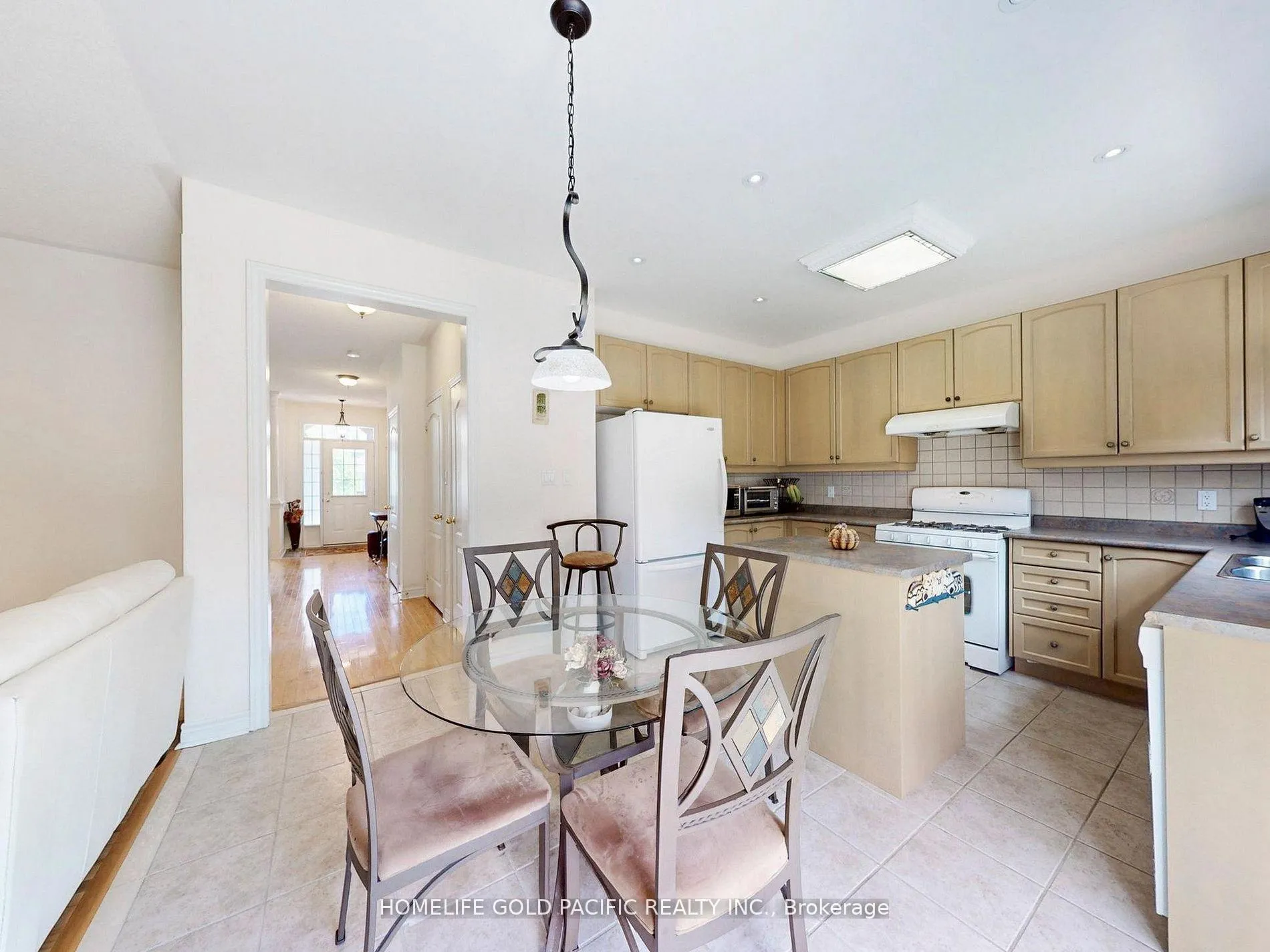 Photo 10 of 51 Winter Creek Crescent, Markham, Victoria Manor-Jennings Gate — HOMEH
