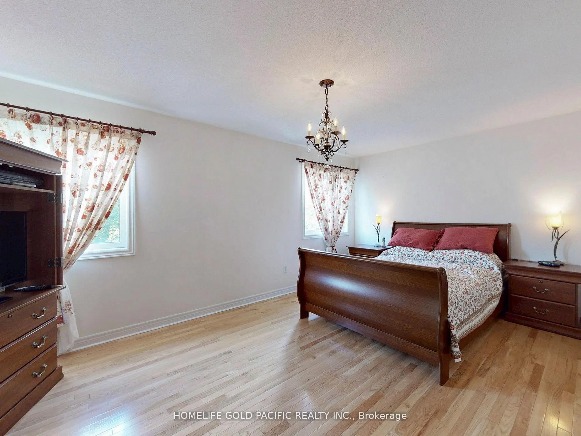 Photo 19 of 51 Winter Creek Crescent, Markham, Victoria Manor-Jennings Gate — HOMEH