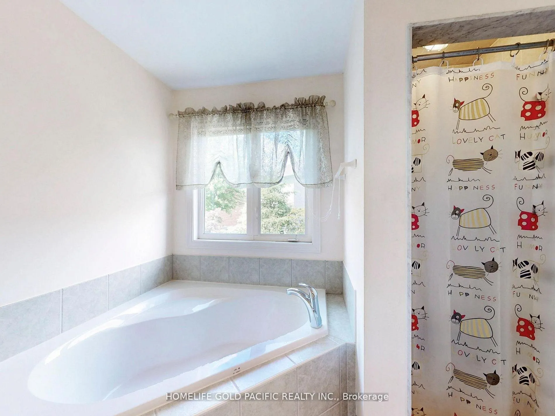 Photo 23 of 51 Winter Creek Crescent, Markham, Victoria Manor-Jennings Gate — HOMEH