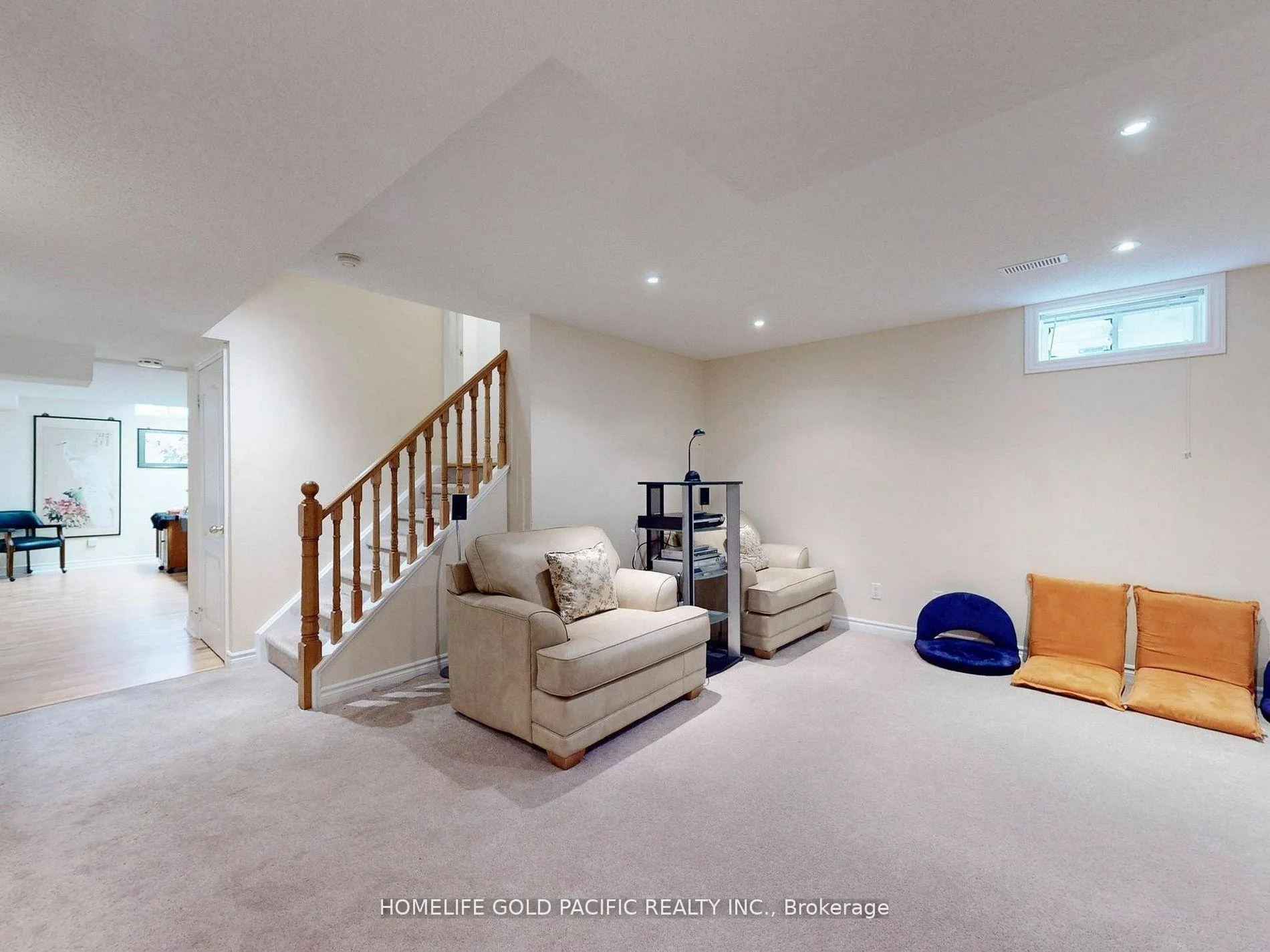 Photo 32 of 51 Winter Creek Crescent, Markham, Victoria Manor-Jennings Gate — HOMEH