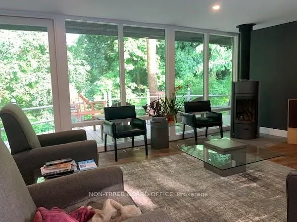 Photo 8 of 38 Oak Avenue, Hamilton, Greensville — HOMEH