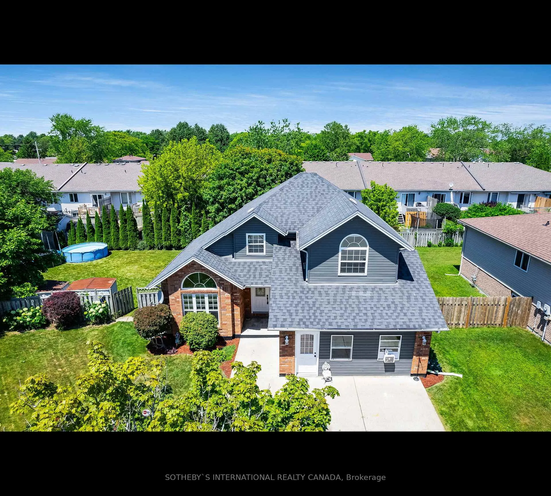 Photo 2 of 43 Eastgrove Crescent, Leamington — HOMEH