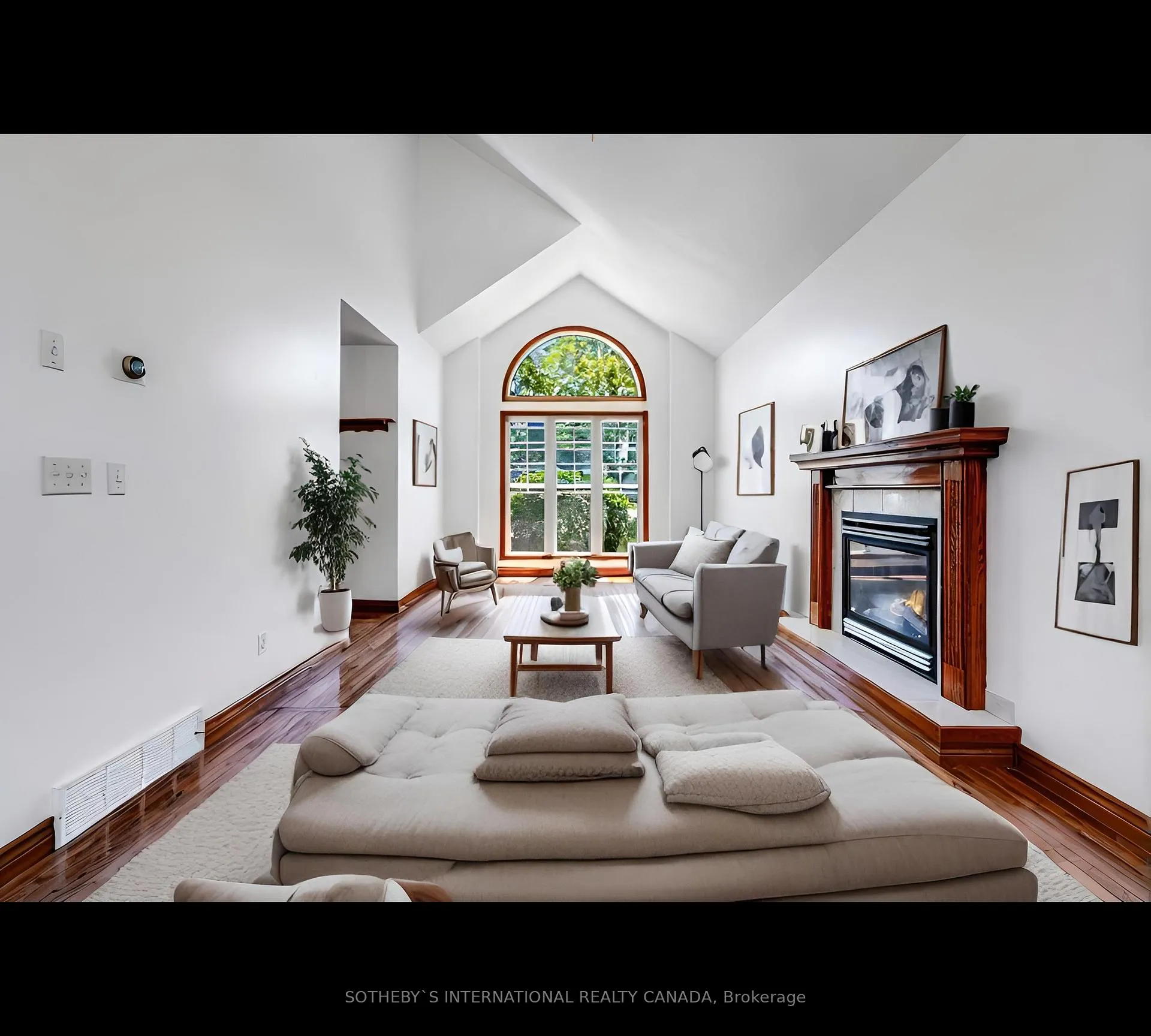 Photo 6 of 43 Eastgrove Crescent, Leamington — HOMEH