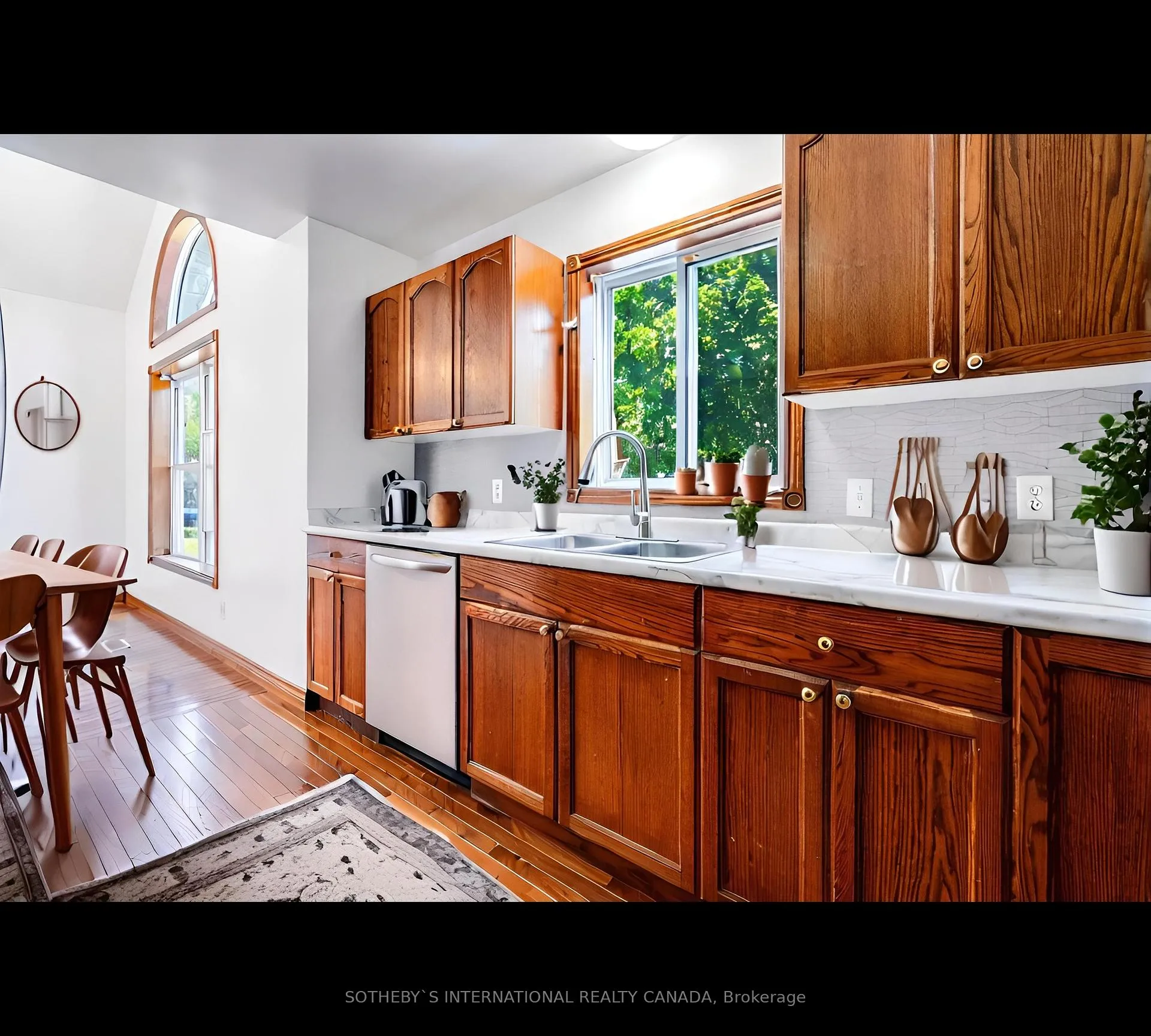 Photo 7 of 43 Eastgrove Crescent, Leamington — HOMEH