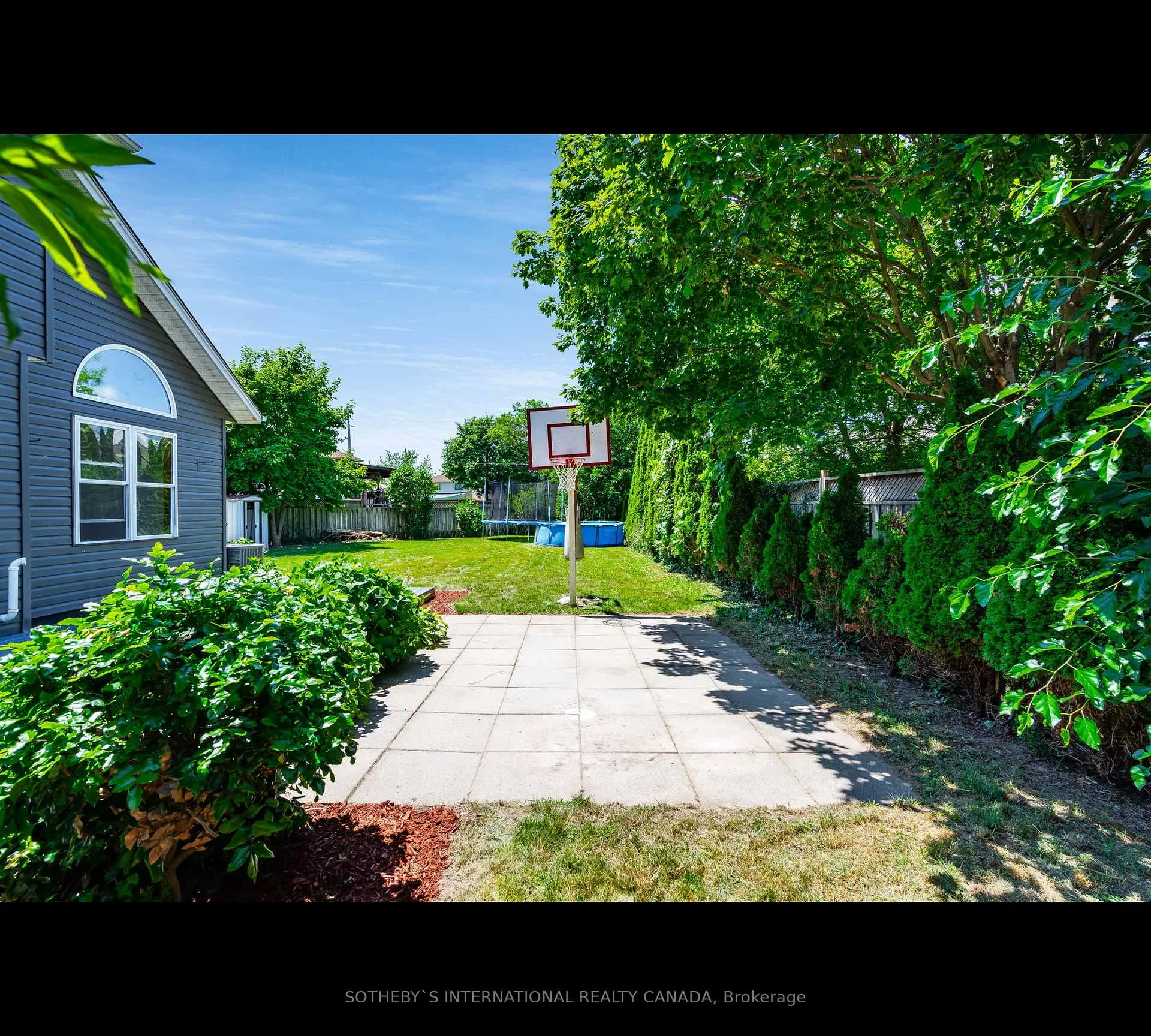 Photo 21 of 43 Eastgrove Crescent, Leamington — HOMEH