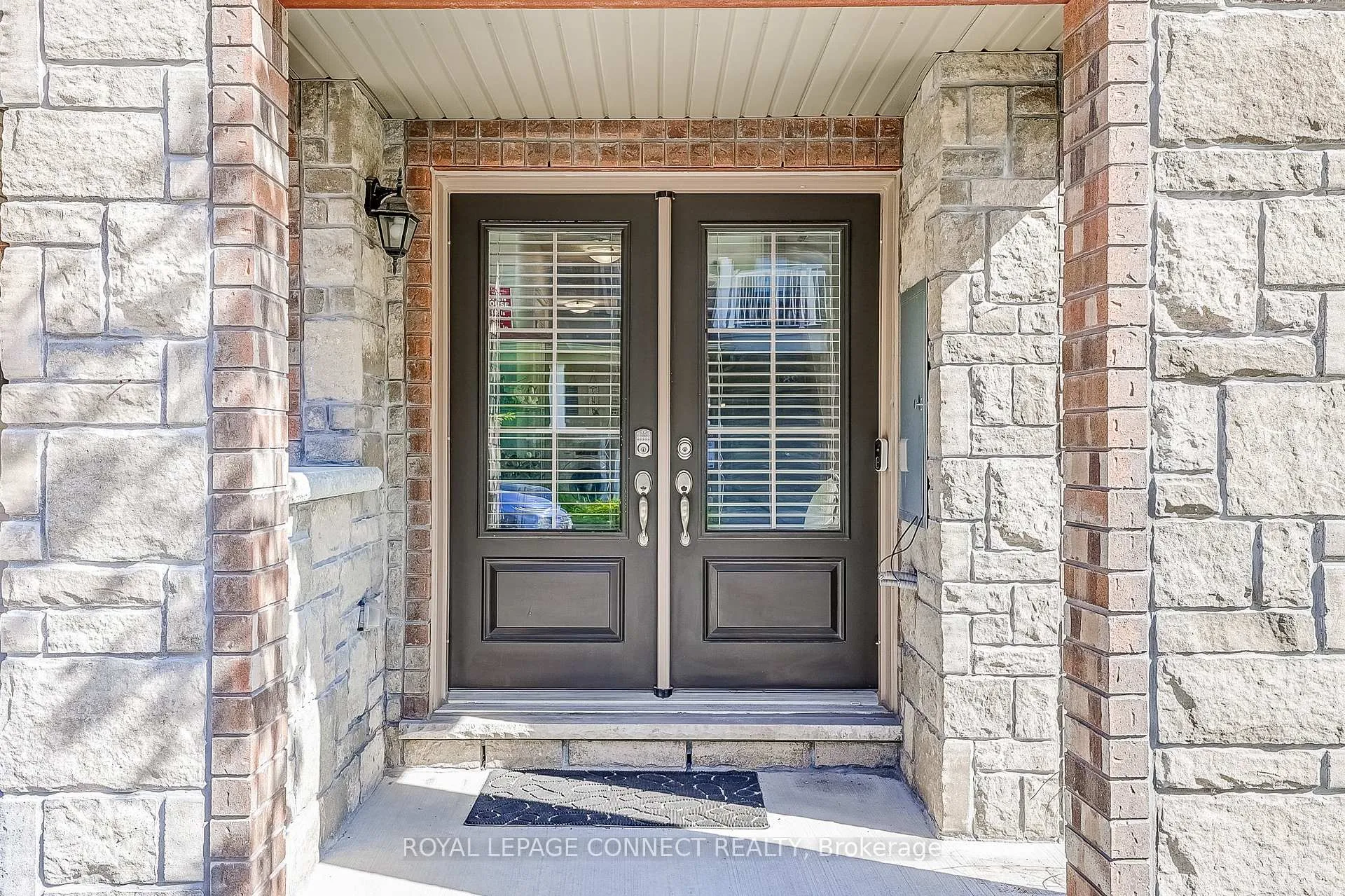 Photo 5 of 29 Mappin Way, Whitby, Rolling Acres — HOMEH