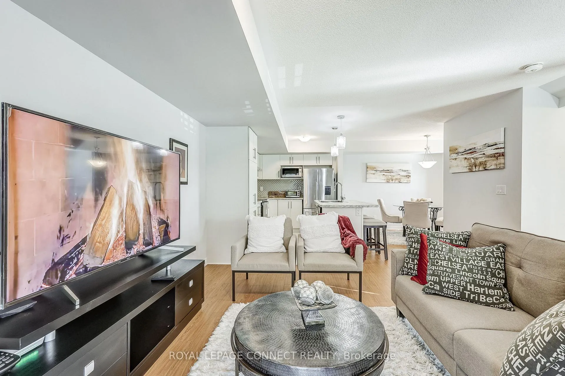 Photo 17 of 29 Mappin Way, Whitby, Rolling Acres — HOMEH