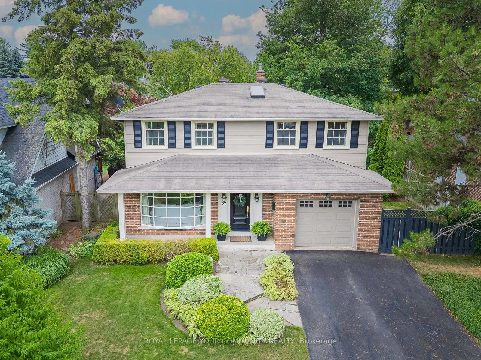 Photo 1 of 27 Wild Cherry Lane, Markham, Royal Orchard — HOMEH