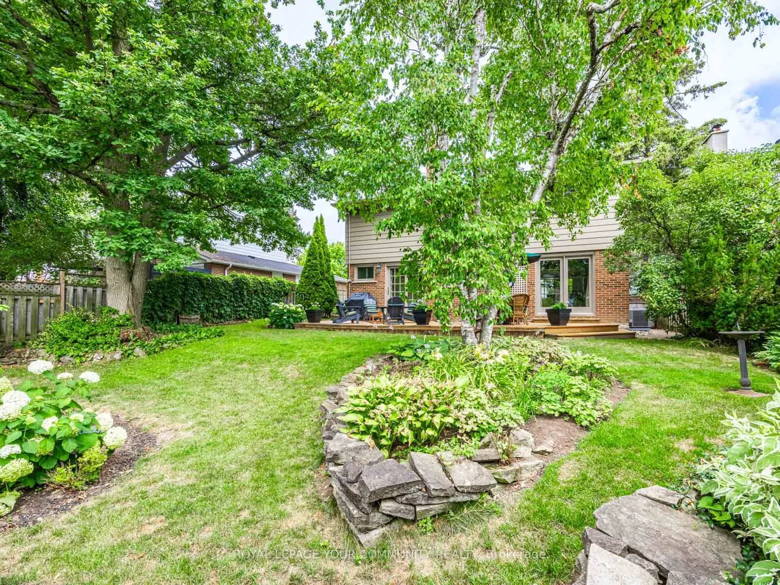 Photo 45 of 27 Wild Cherry Lane, Markham, Royal Orchard — HOMEH