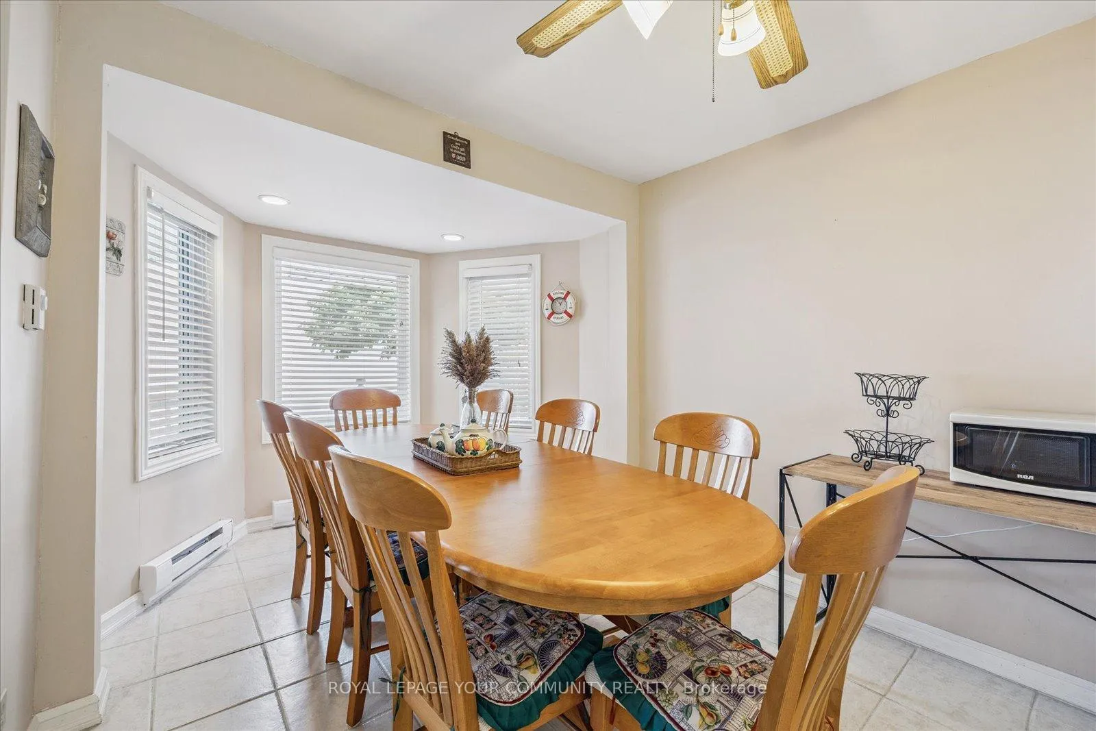 Photo 12 of 2762 Lone Birch Trail, Ramara, Brechin — HOMEH