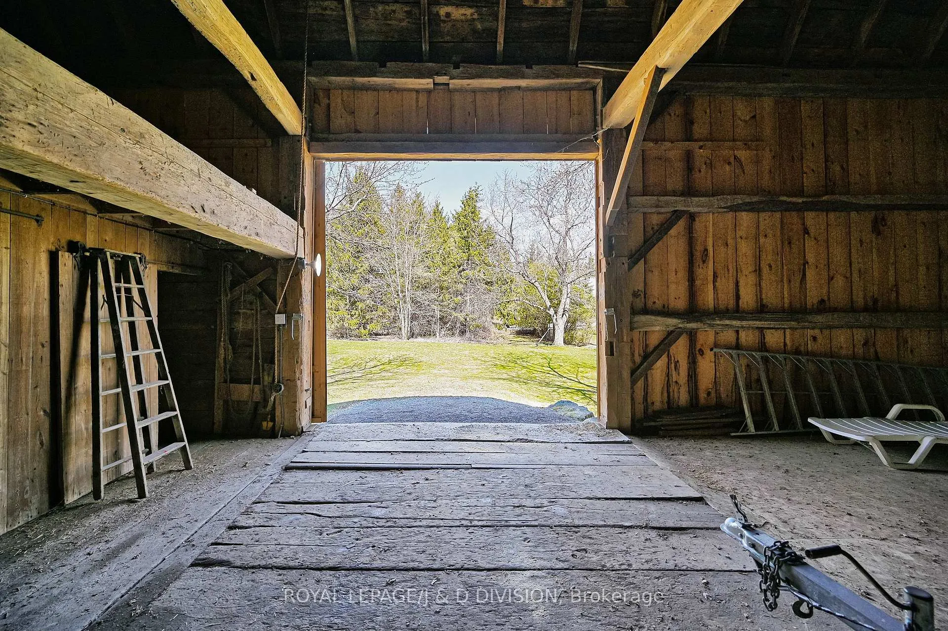 Photo 15 of 523 Mines Road, Haldimand — HOMEH