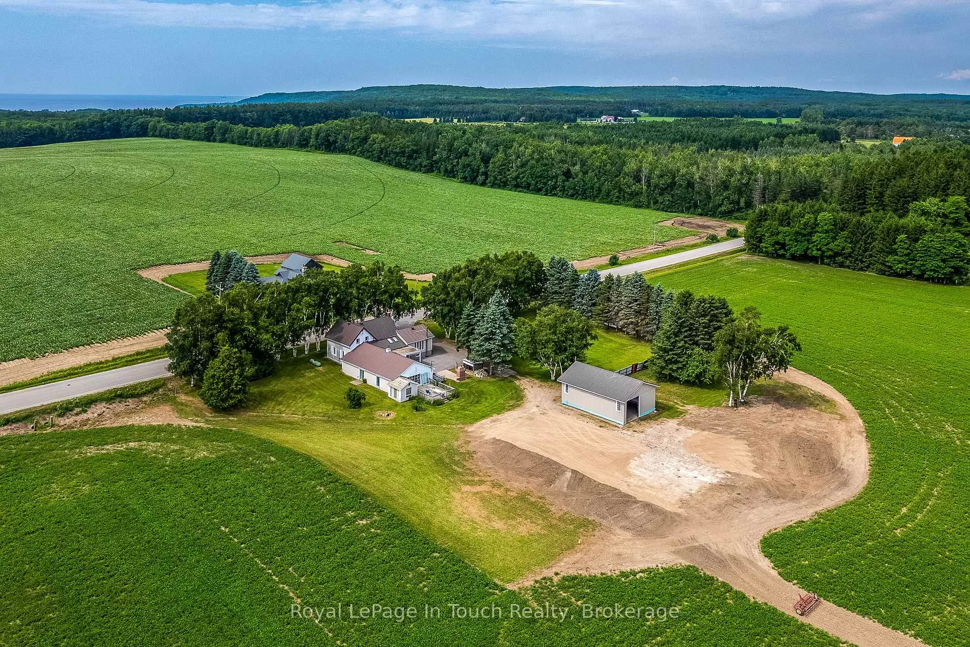 Photo 44 of 113 Concession 17 Road W, Tiny, Rural Tiny — HOMEH
