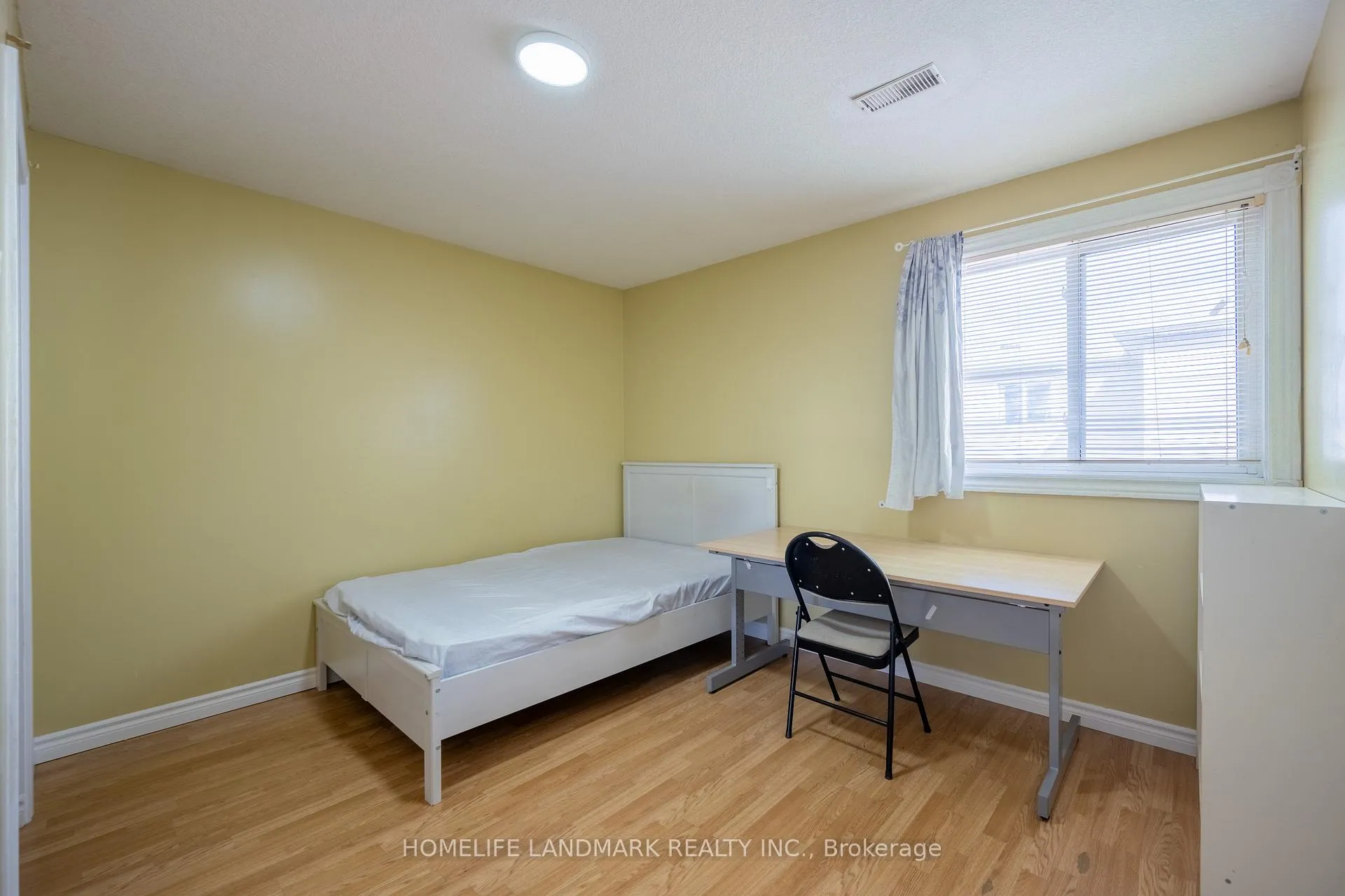 Photo 20 of 151 University Avenue E, Waterloo — HOMEH