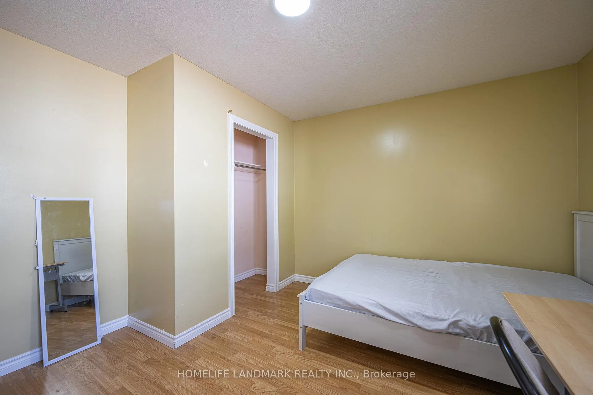 Photo 21 of 151 University Avenue E, Waterloo — HOMEH
