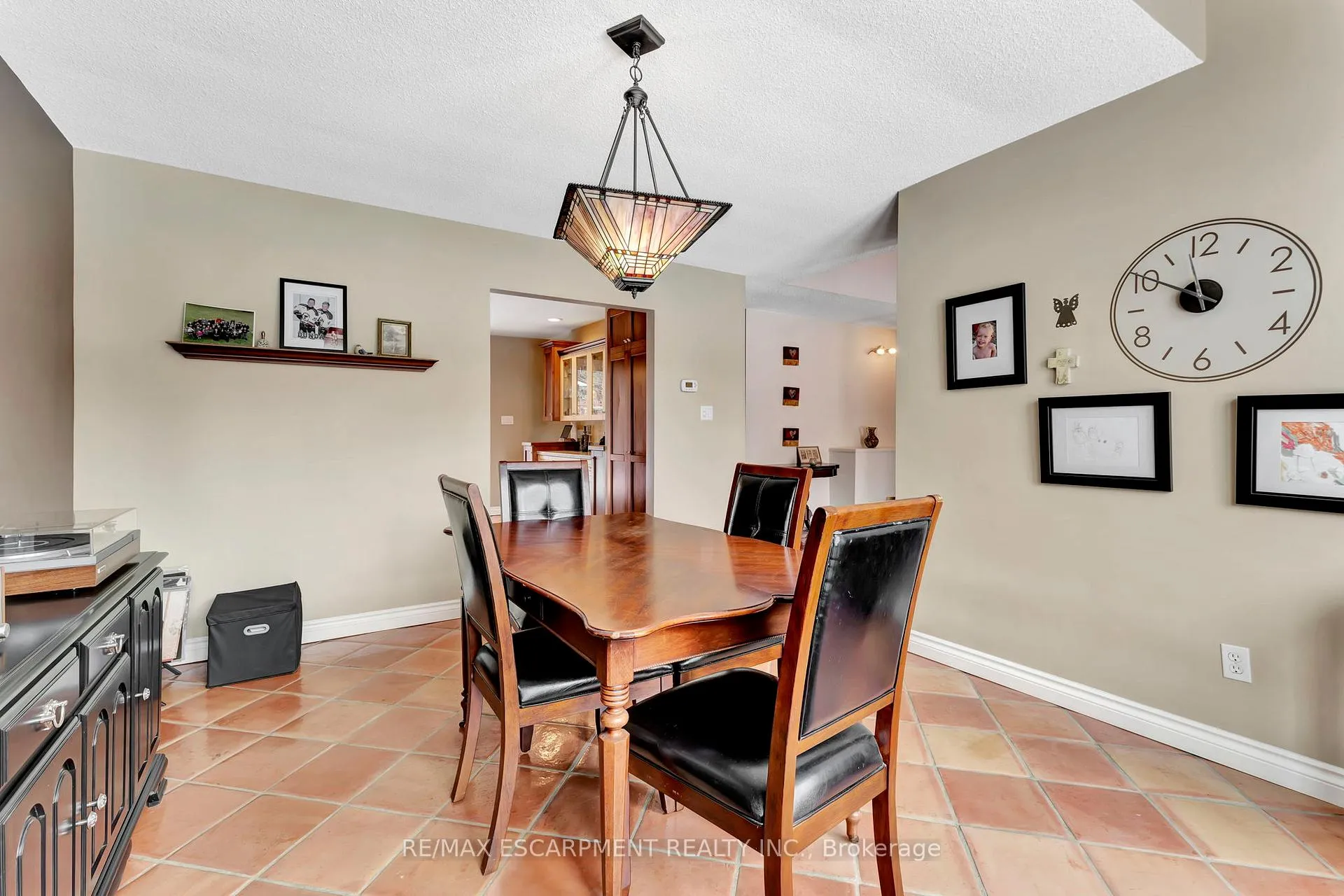Photo 17 of 101 Hillcrest Avenue, Hamilton, Greensville — HOMEH