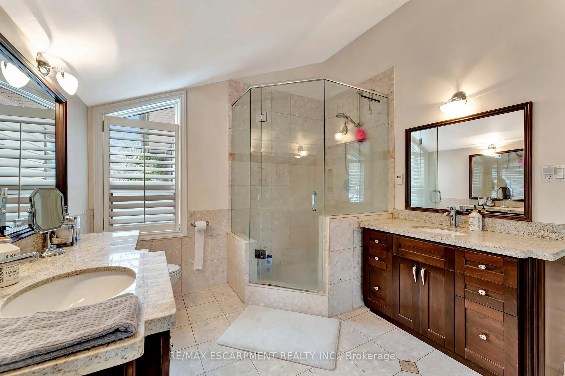 Photo 28 of 101 Hillcrest Avenue, Hamilton, Greensville — HOMEH