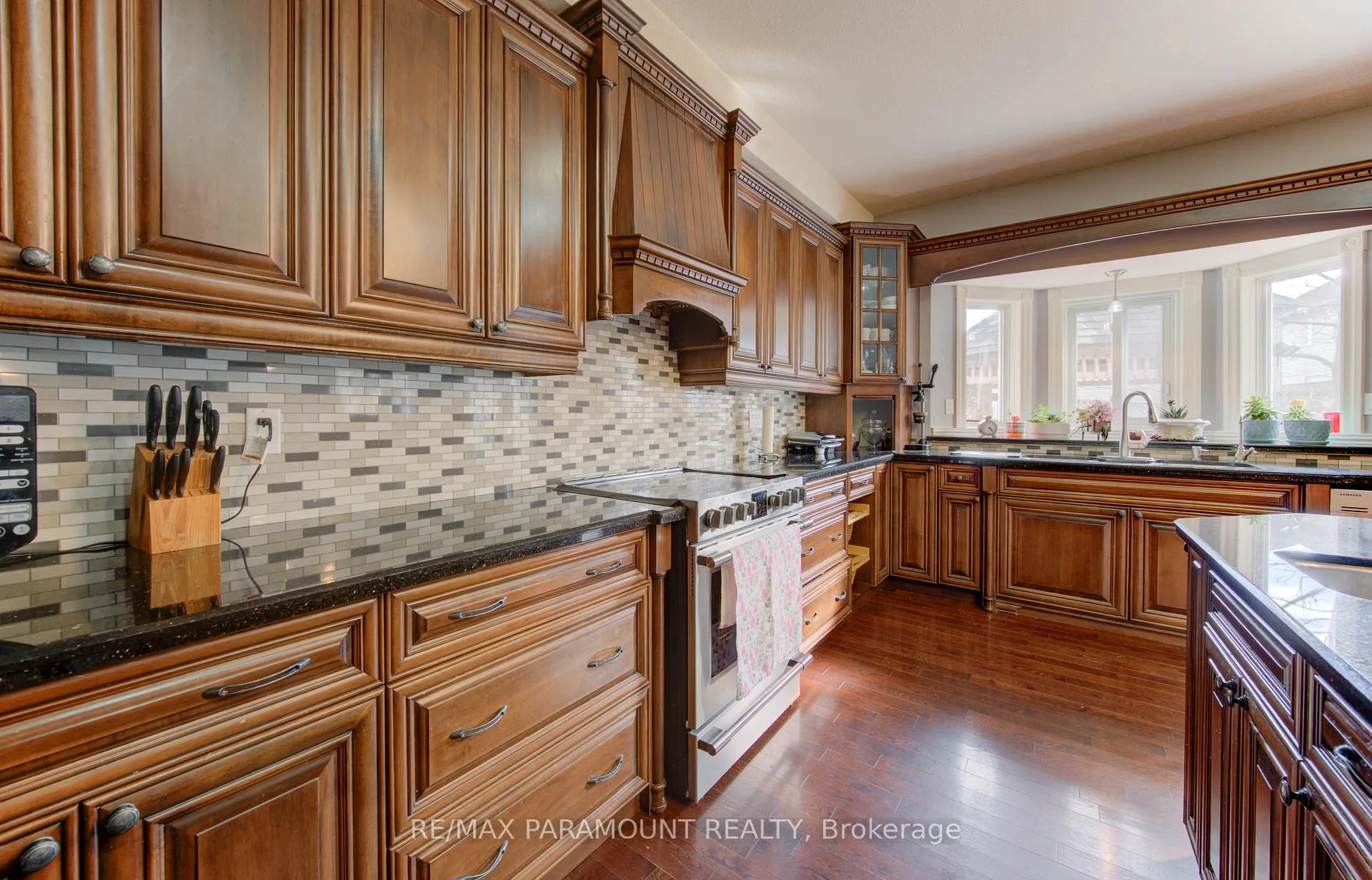 Photo 13 of 7 Mariposa Court, Kitchener, Larentian West — HOMEH