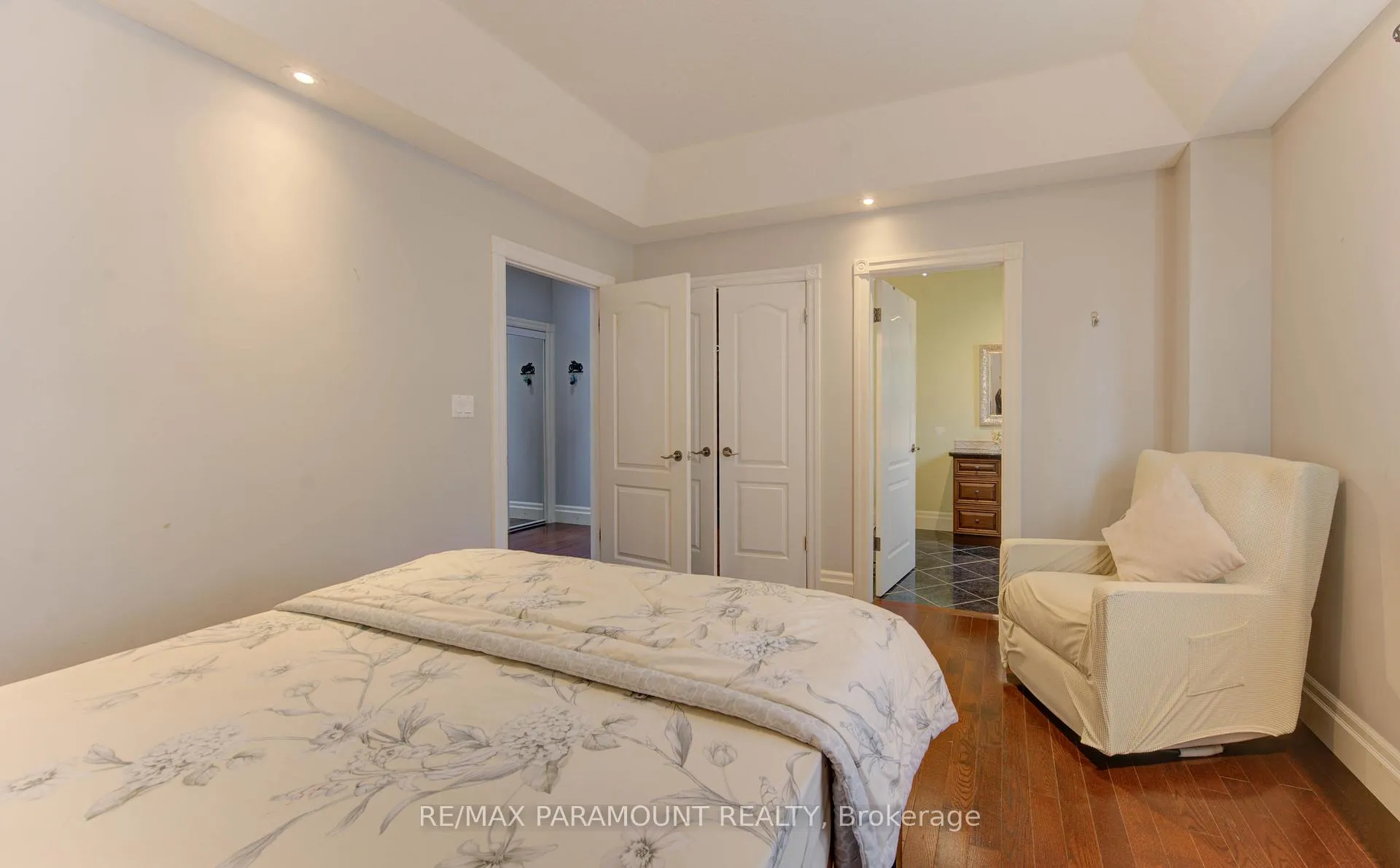 Photo 23 of 7 Mariposa Court, Kitchener, Larentian West — HOMEH