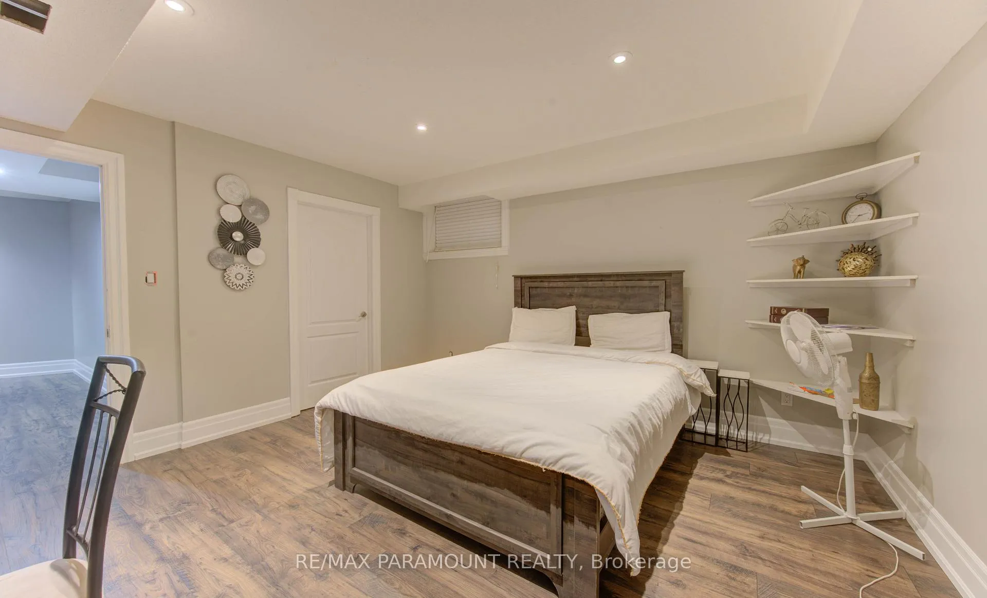 Photo 40 of 7 Mariposa Court, Kitchener, Larentian West — HOMEH