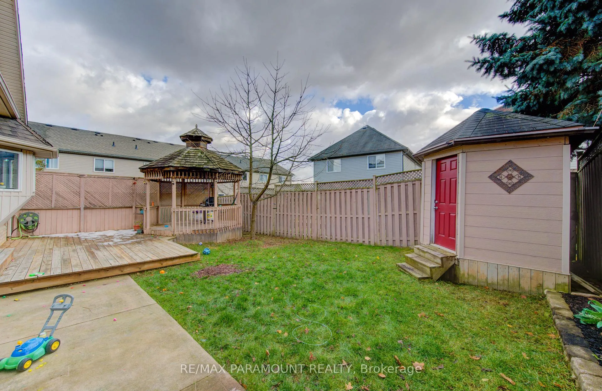 Photo 47 of 7 Mariposa Court, Kitchener, Larentian West — HOMEH